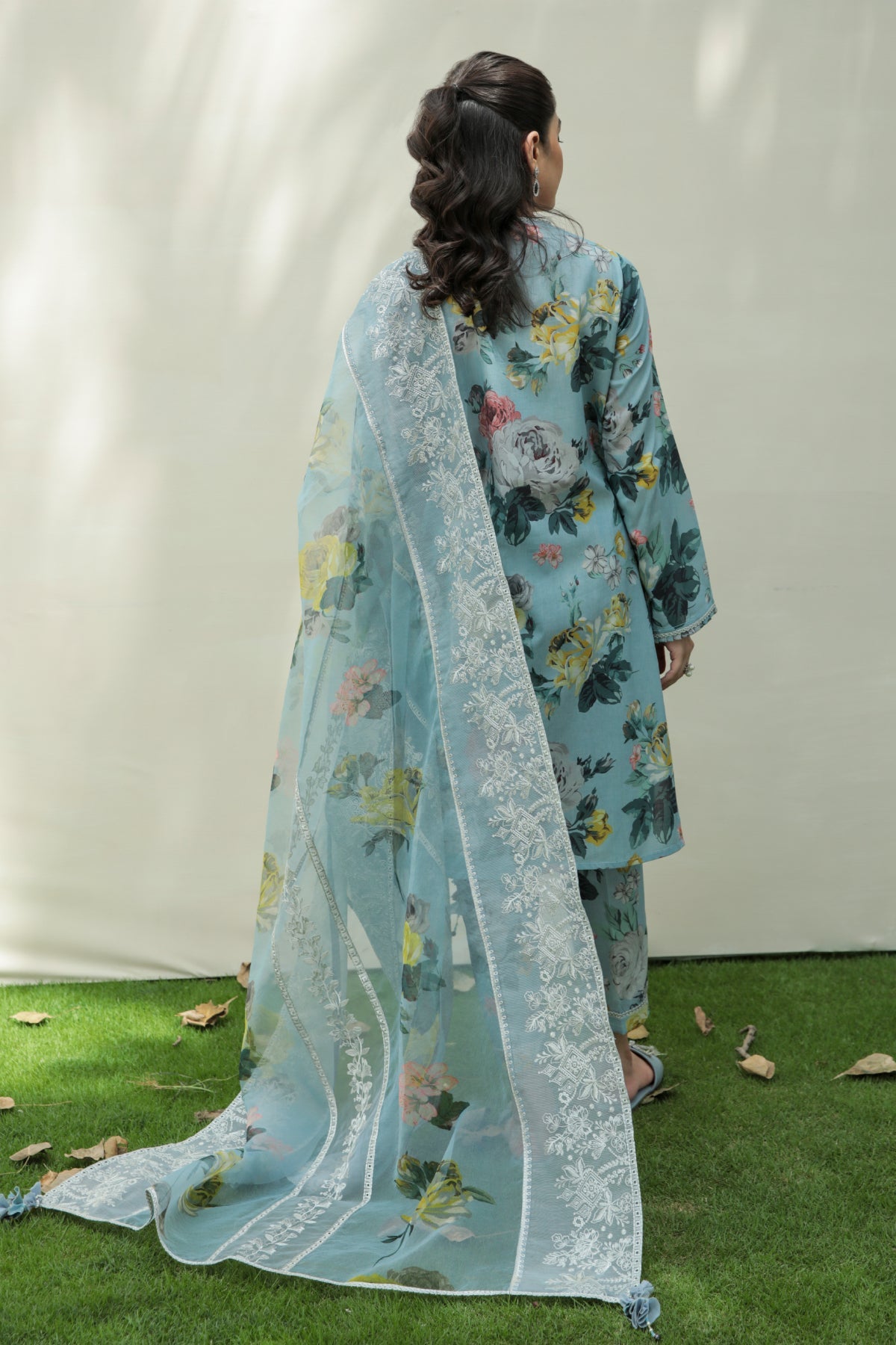 EMBROIDERED LAWN SF-211