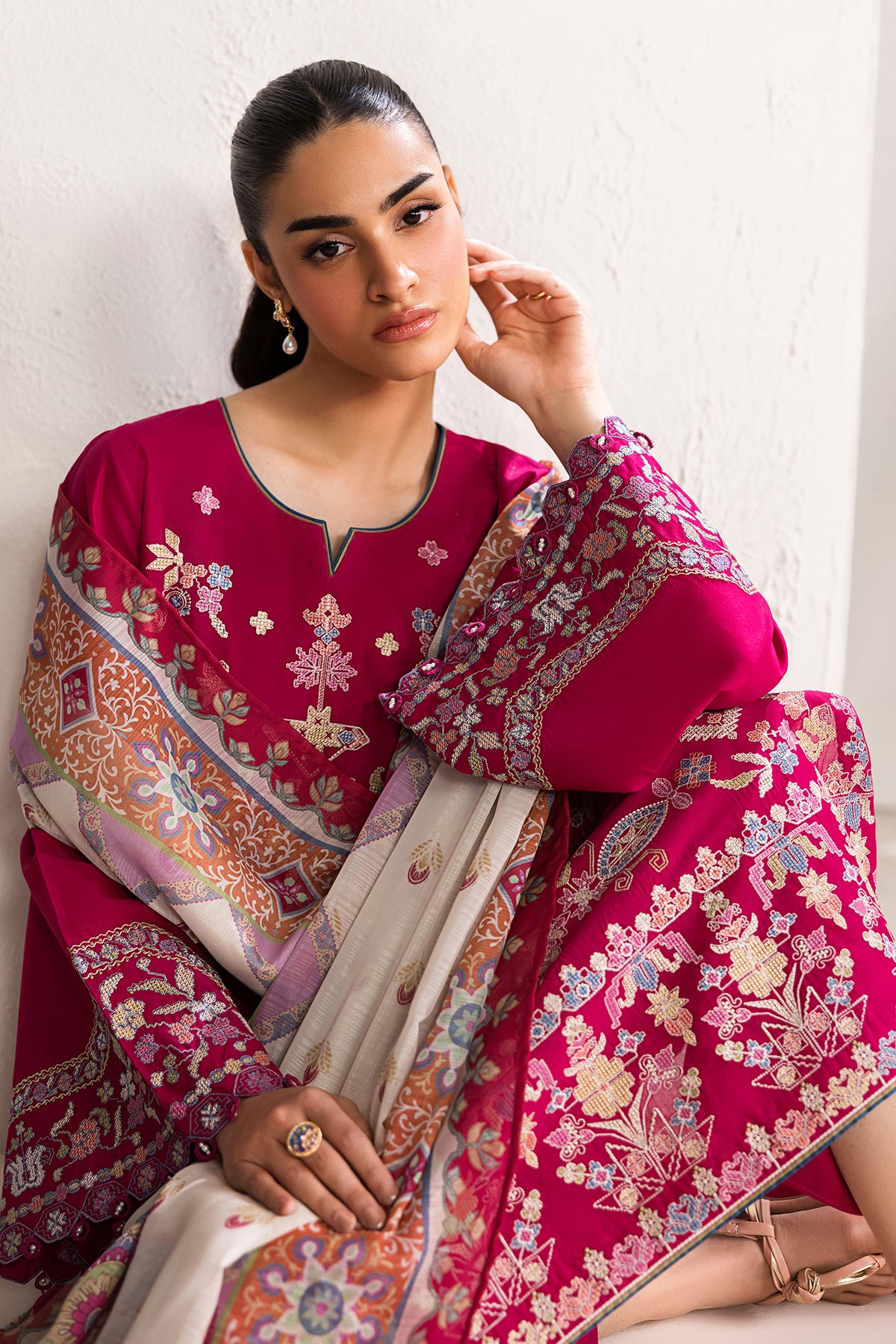 EMBROIDERED LAWN UF-4449