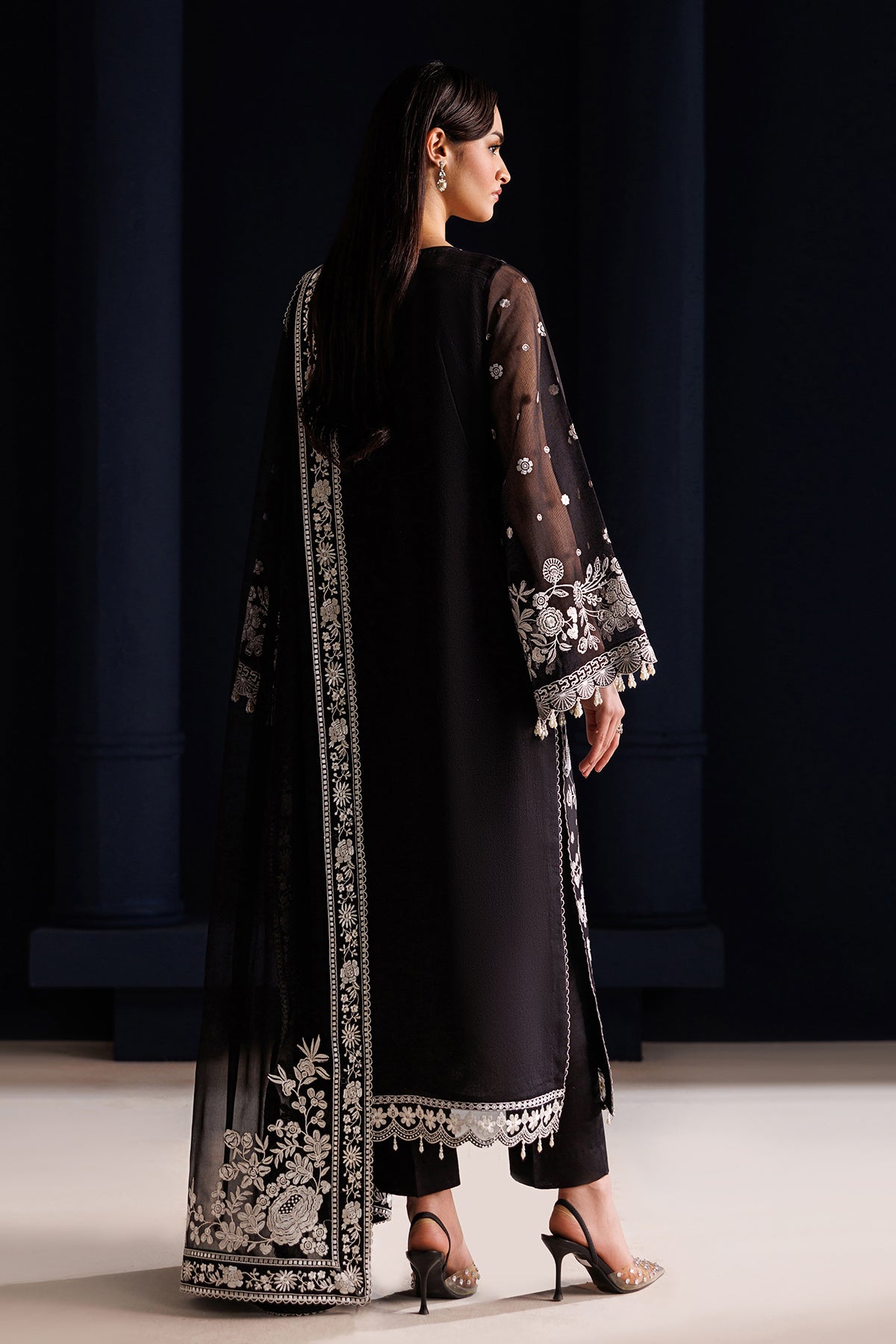 EMBROIDERED COTTON NET UF-4441