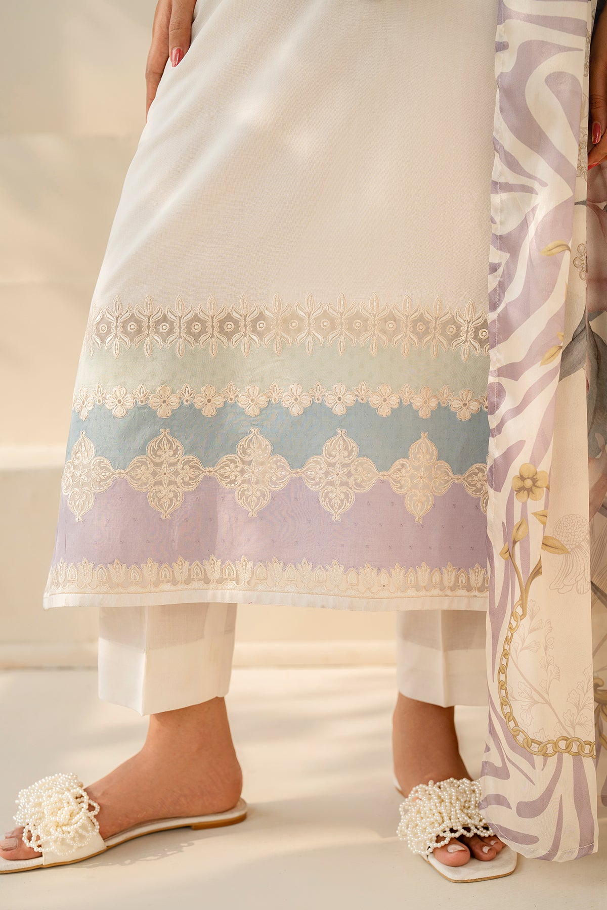 EMBROIDERED LAWN PR-1178