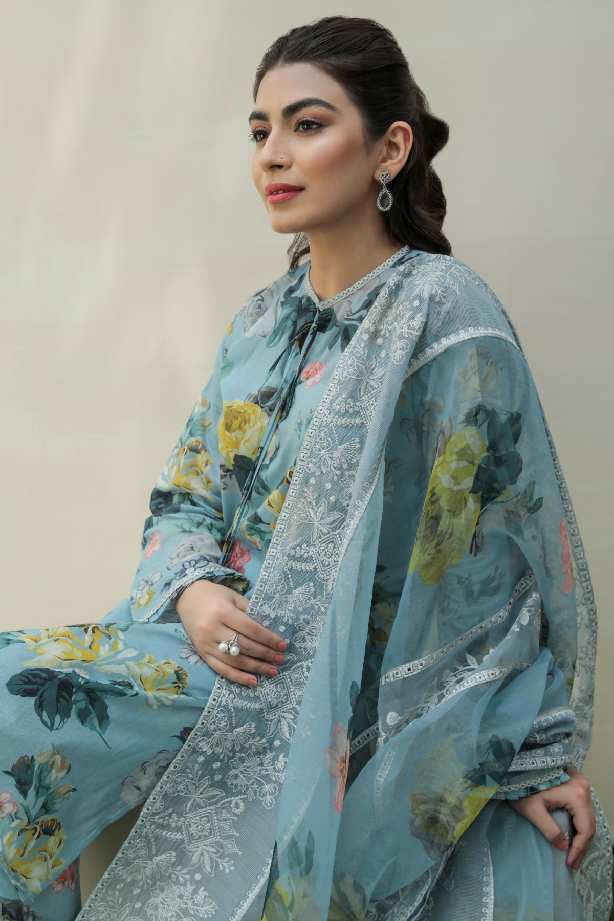 EMBROIDERED LAWN SF-211