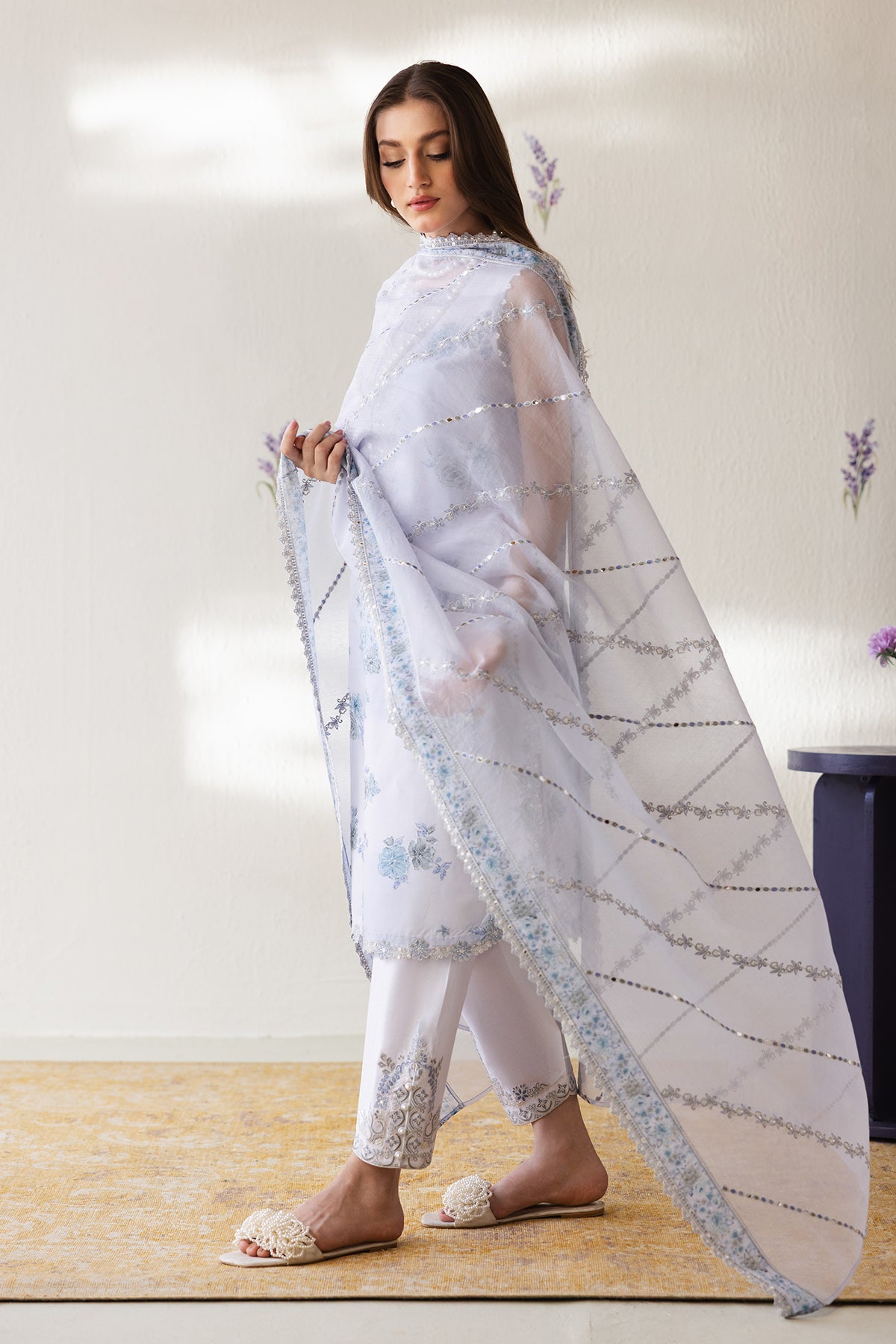 EMBROIDERED LAWN UF-4424