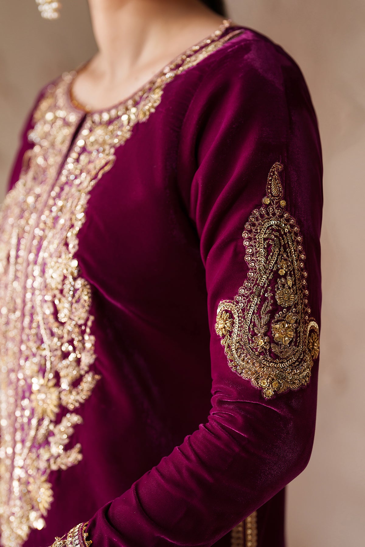 EMBROIDERED VELVET PR-1205