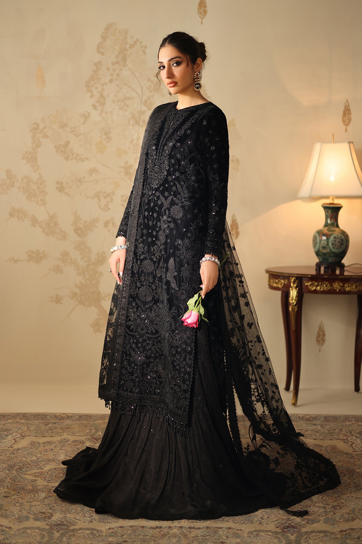 EMBROIDERED VELVET UF-4320