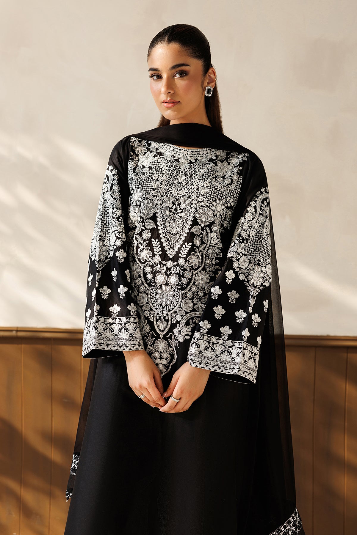 EMBROIDERED LAWN PR-1367