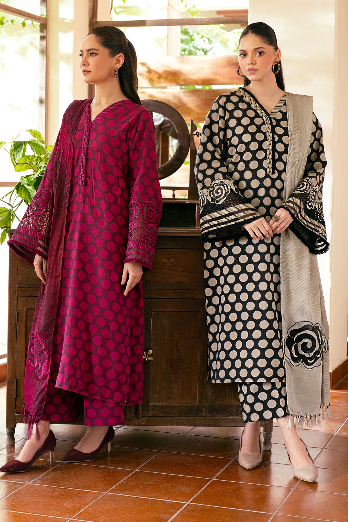 EMBROIDERED VISCOSE UF-763