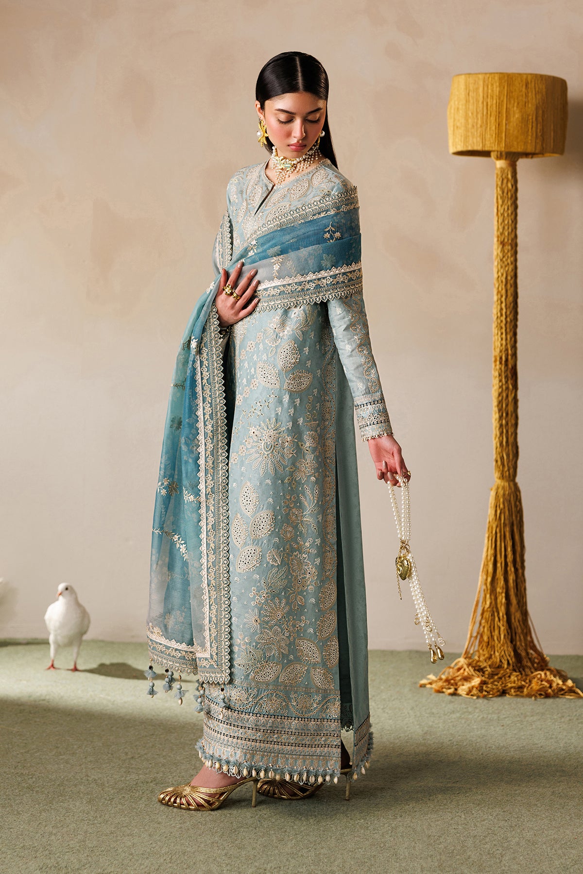 EMBROIDERED LAWN EL26-D01 UNSTITCHED