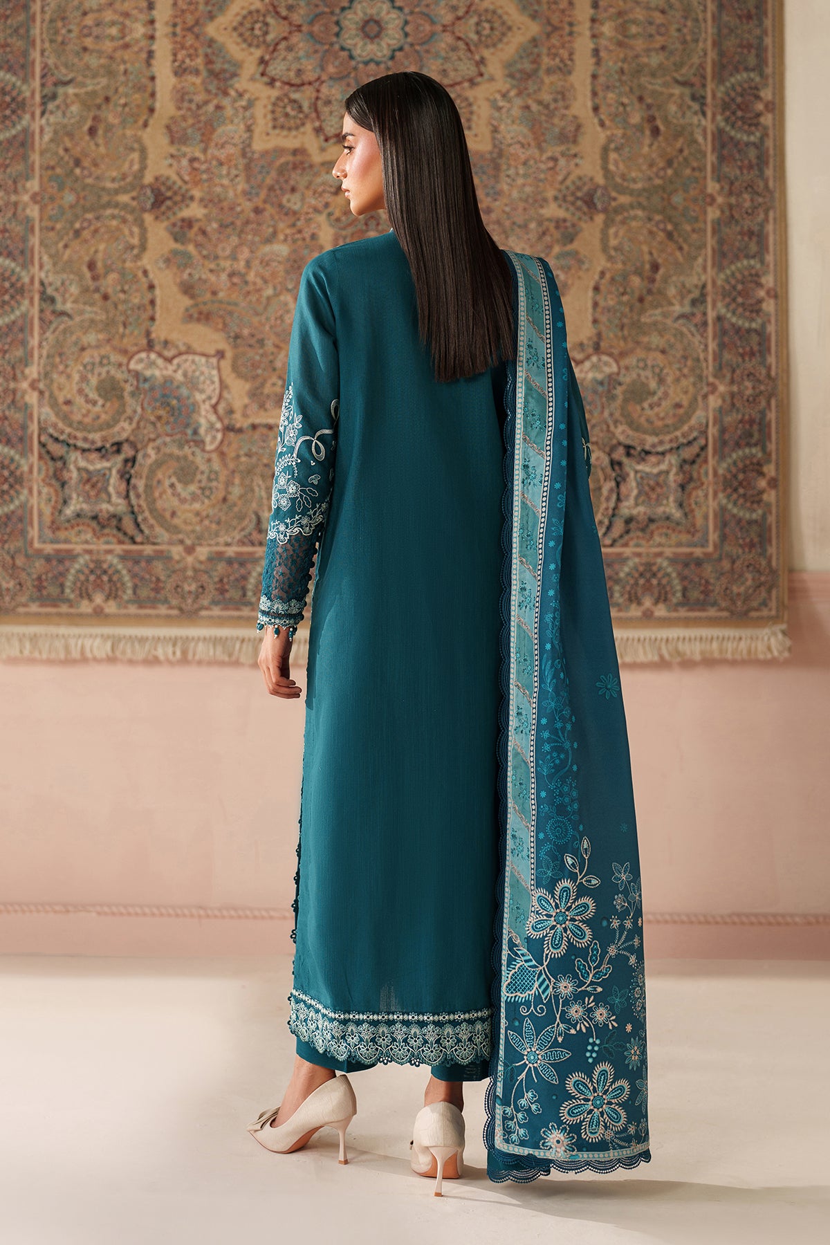 EMBROIDERED KHADDAR SF-4348