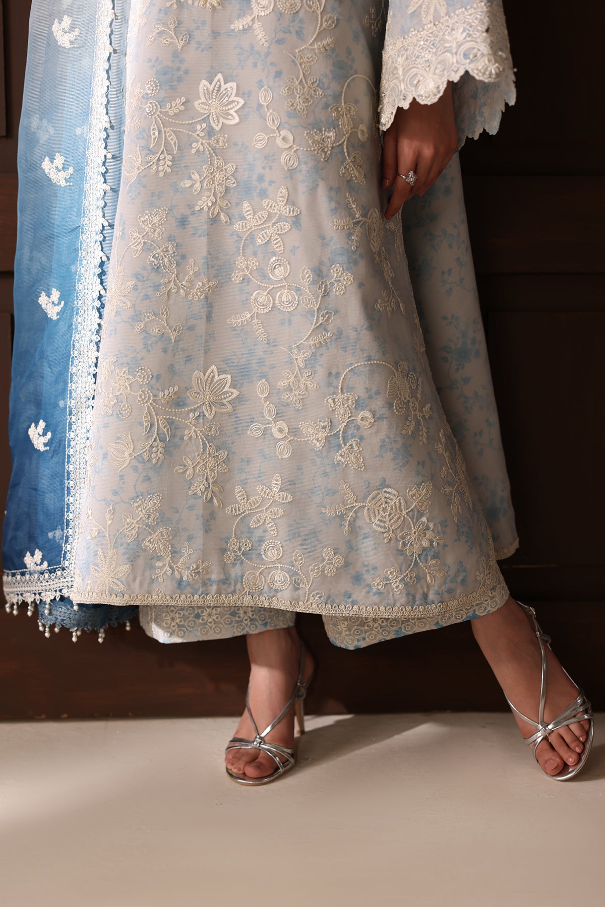 EMBROIDERED COTTON NET SF-4485