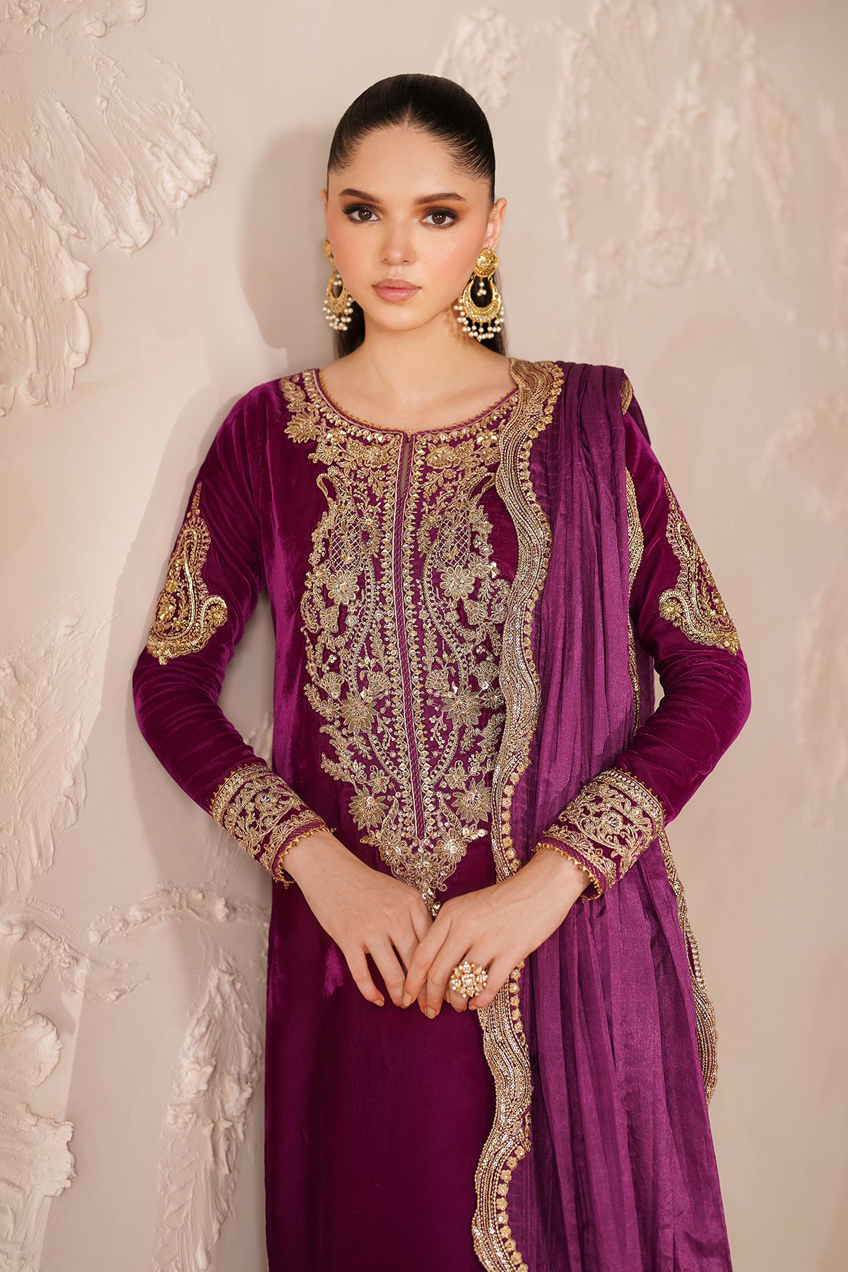 EMBROIDERED VELVET PR-1205