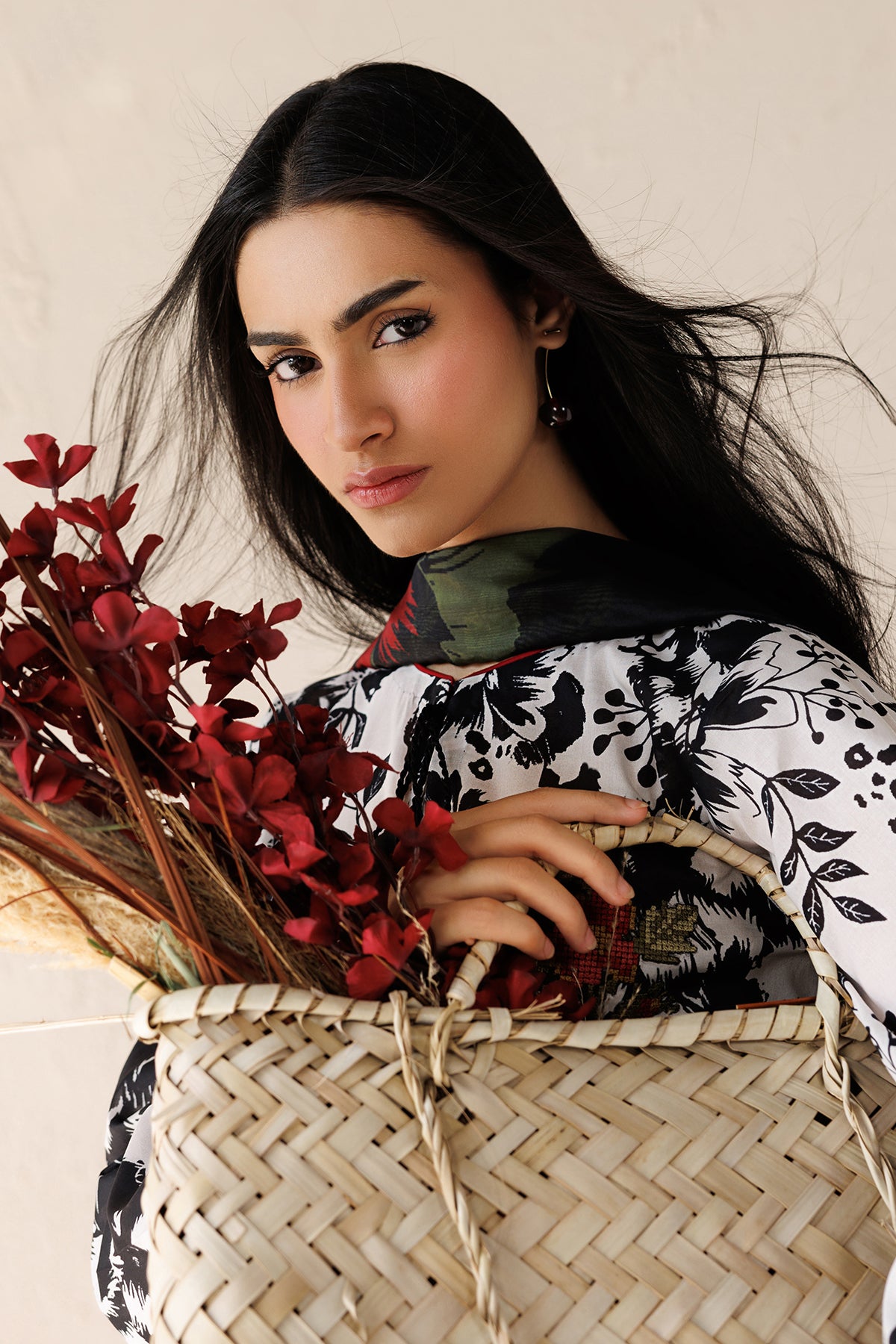 EMBROIDERED LAWN SF-4517