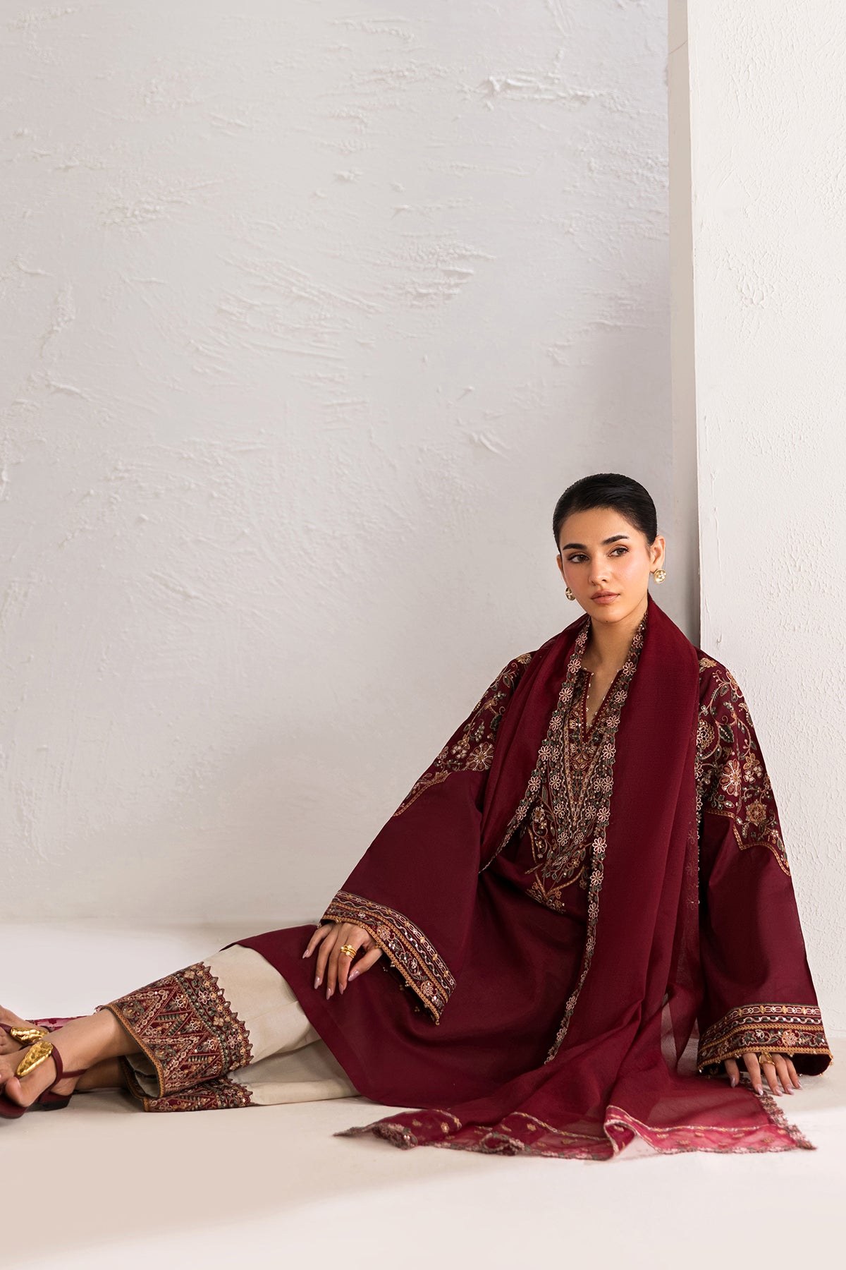 EMBROIDERED JACQUARD PR-1326
