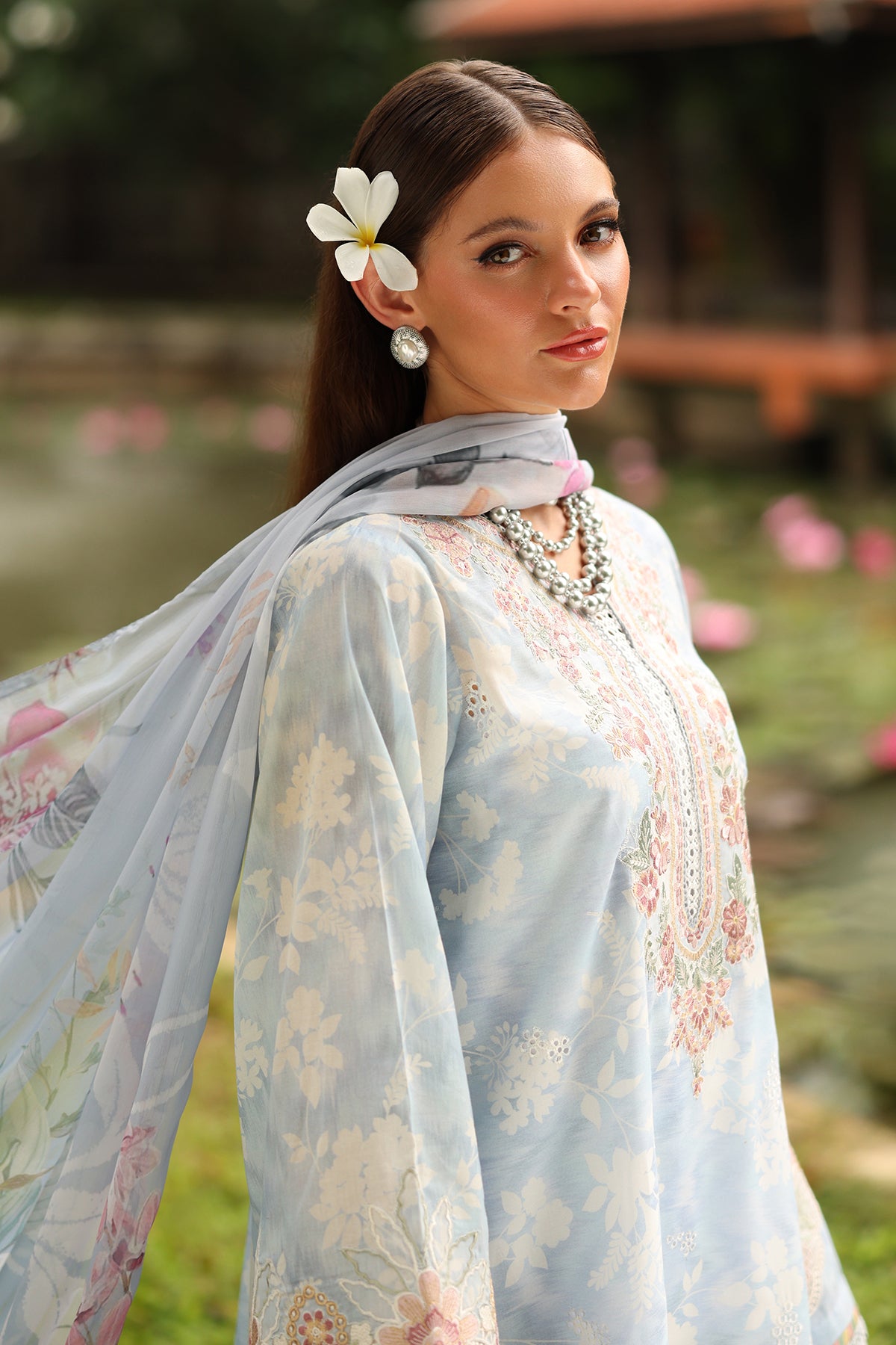 EMBROIDERED LAWN SF-4250