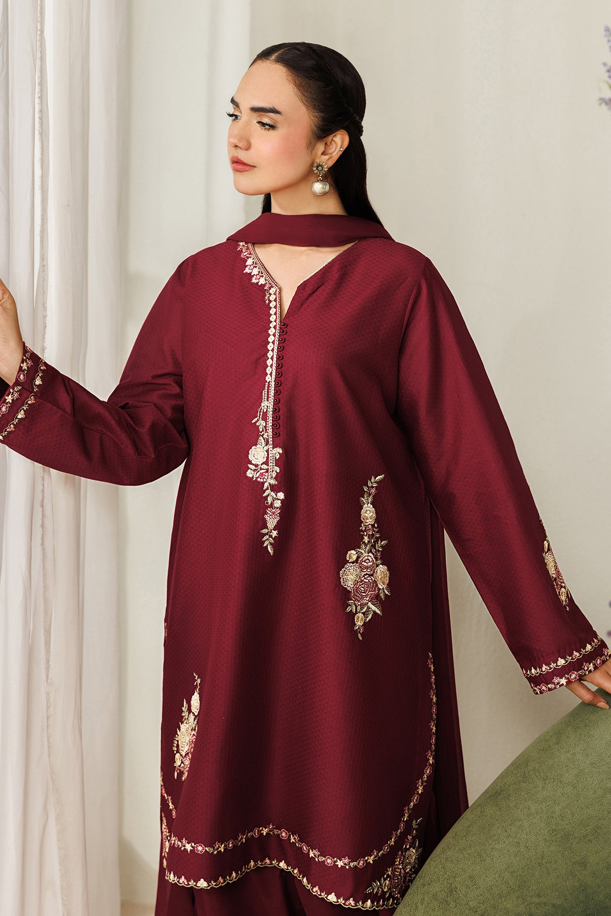 EMBROIDERED JACQUARD PR-1263
