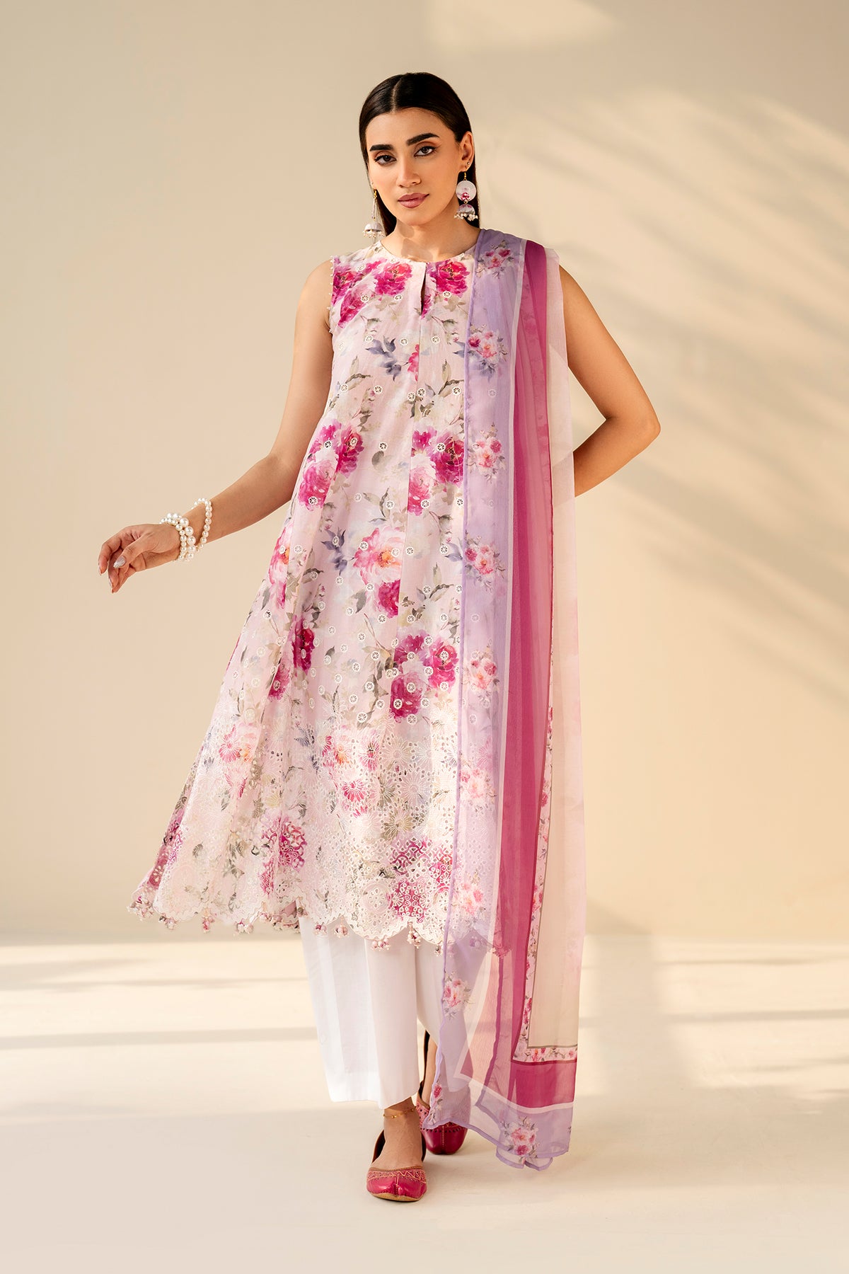 EMBROIDERED LAWN SF-4276