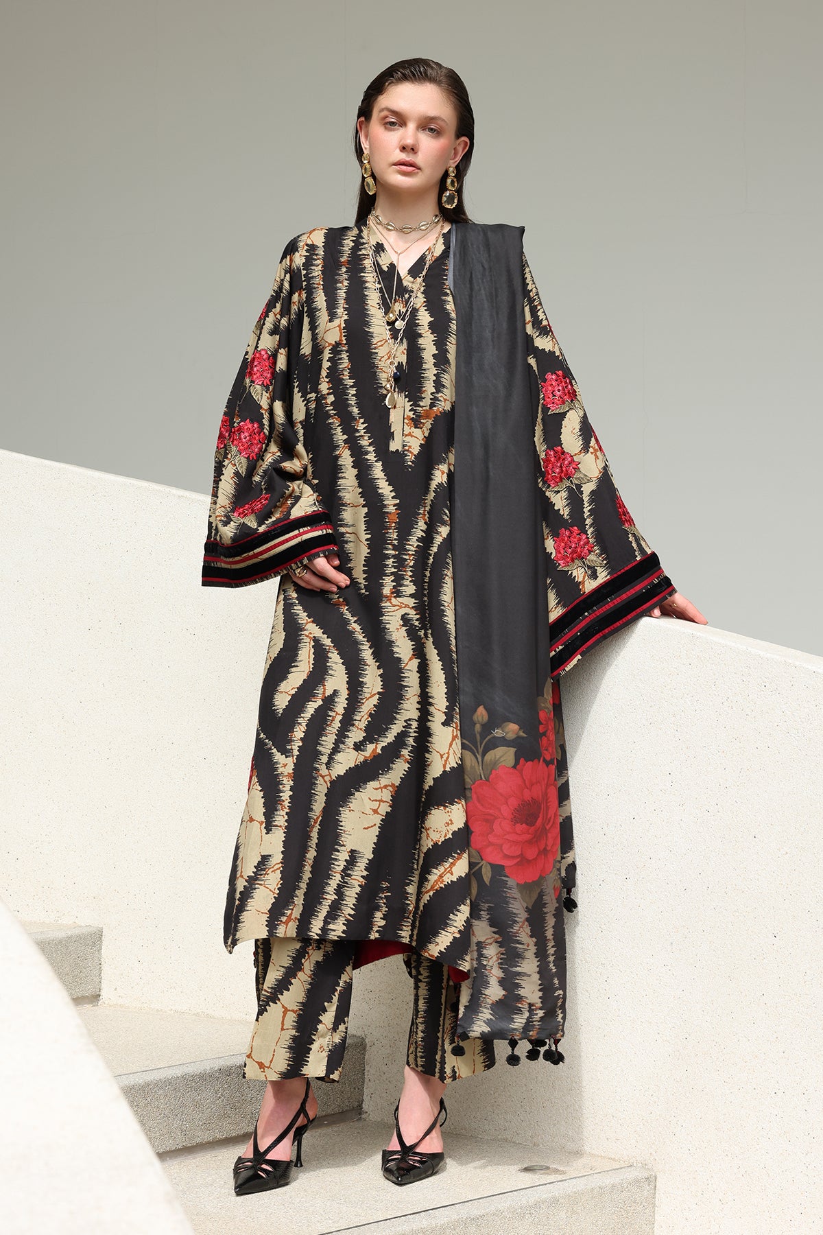 DIGITAL PRINTED VISCOSE UF-4560