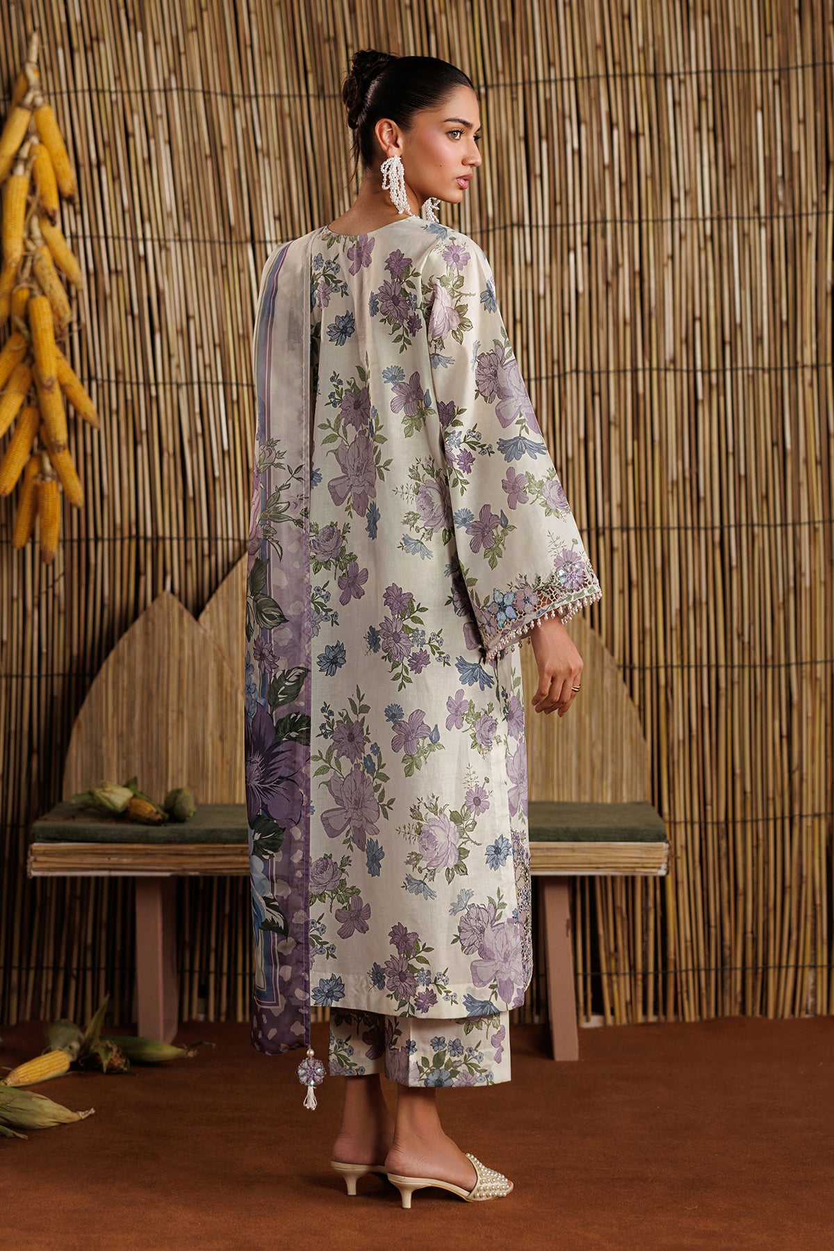 EMBROIDERED LAWN SF-4528