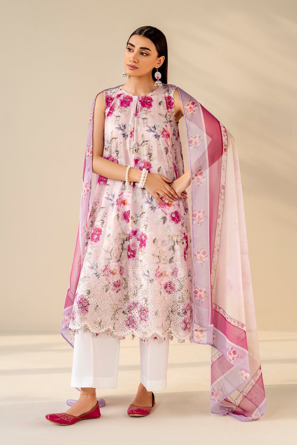 EMBROIDERED LAWN UF-4276