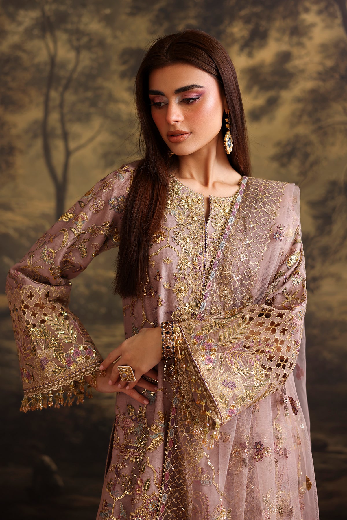 EMBROIDERED NET SF-4378