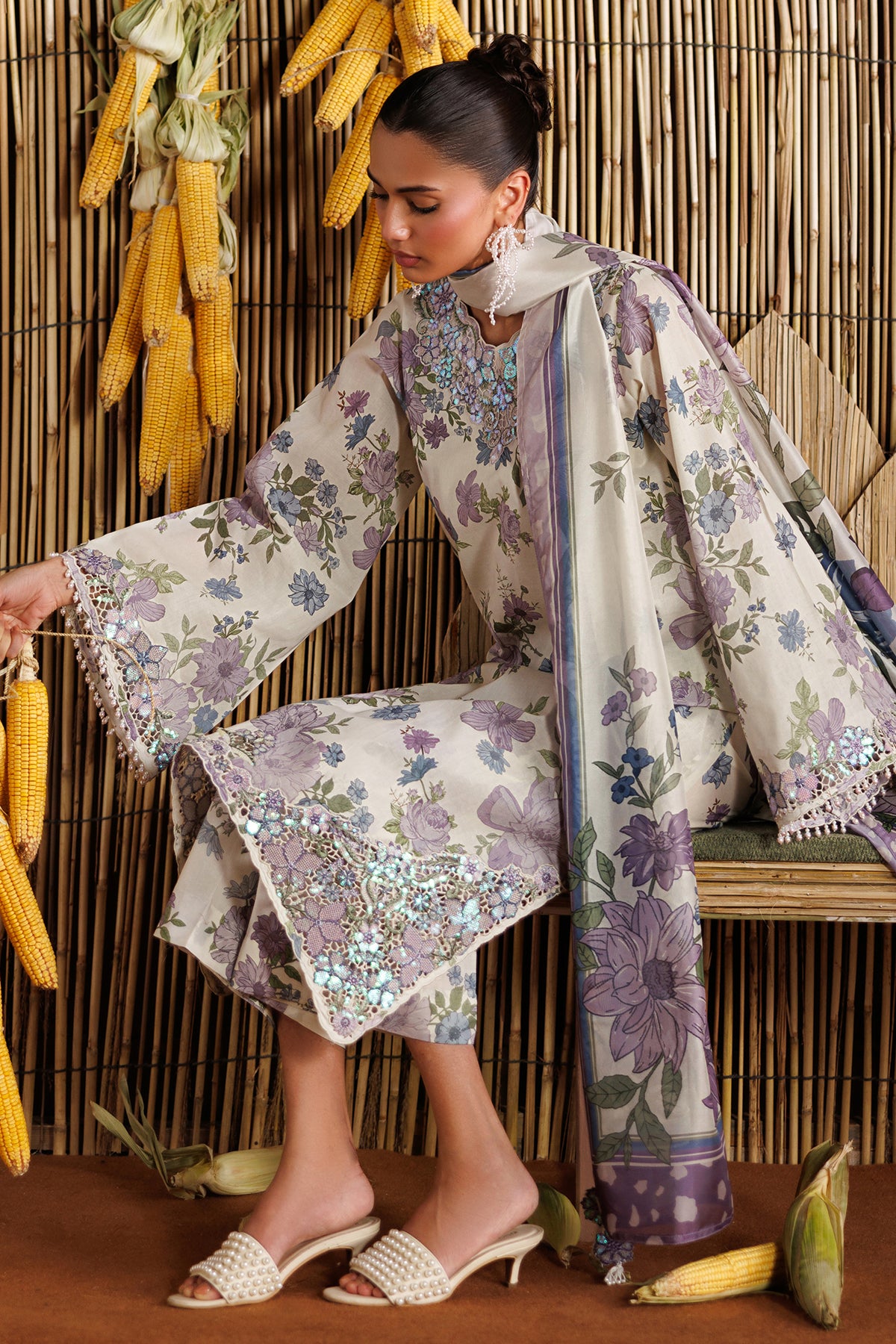 EMBROIDERED LAWN SF-4528