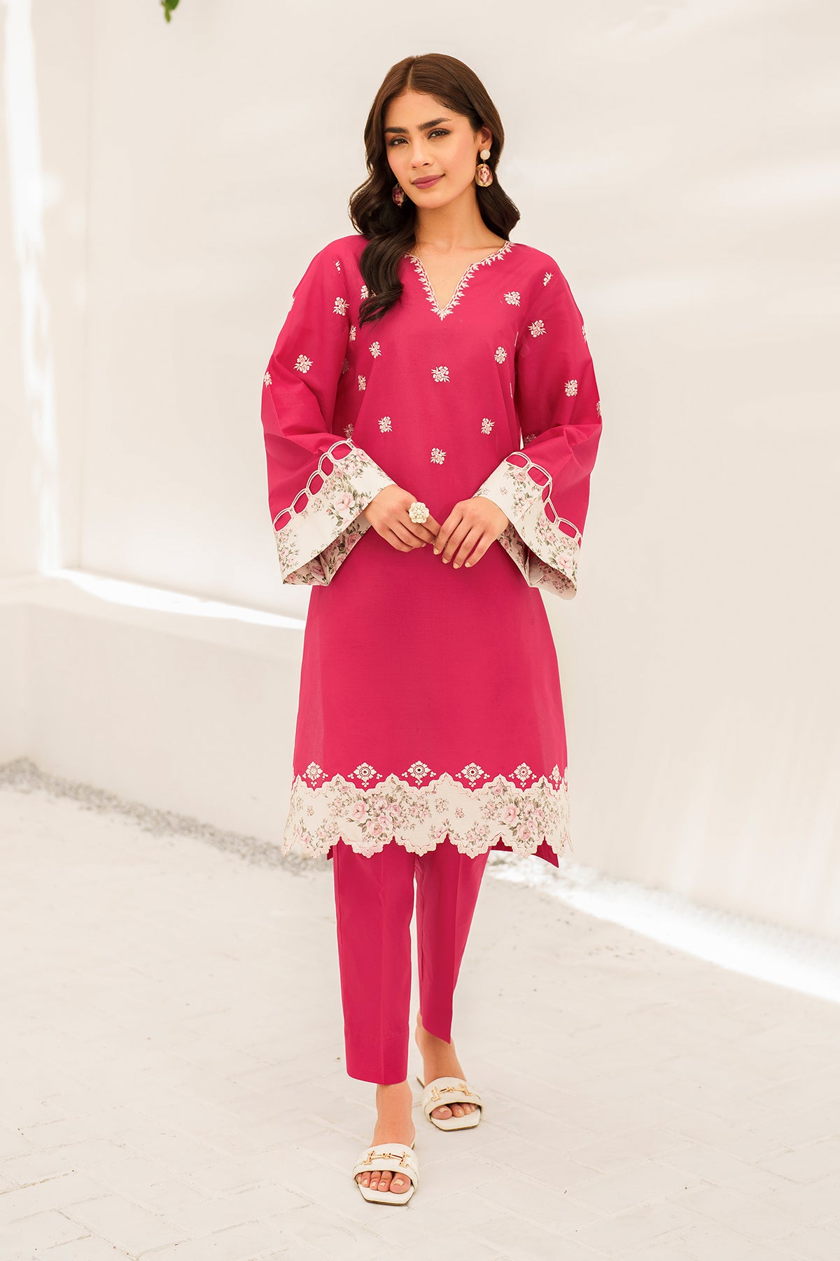 EMBROIDERED LAWN PR-945