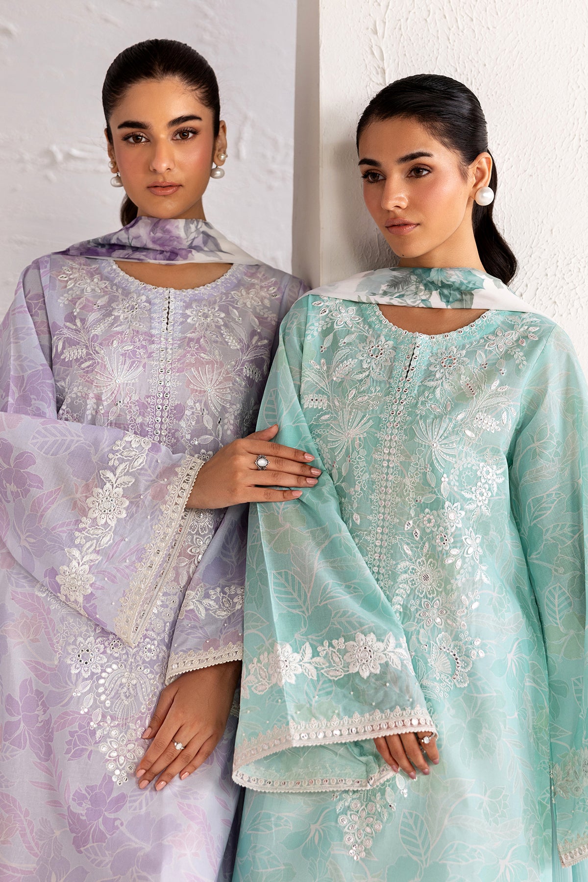 EMBROIDERED LAWN UF-4450