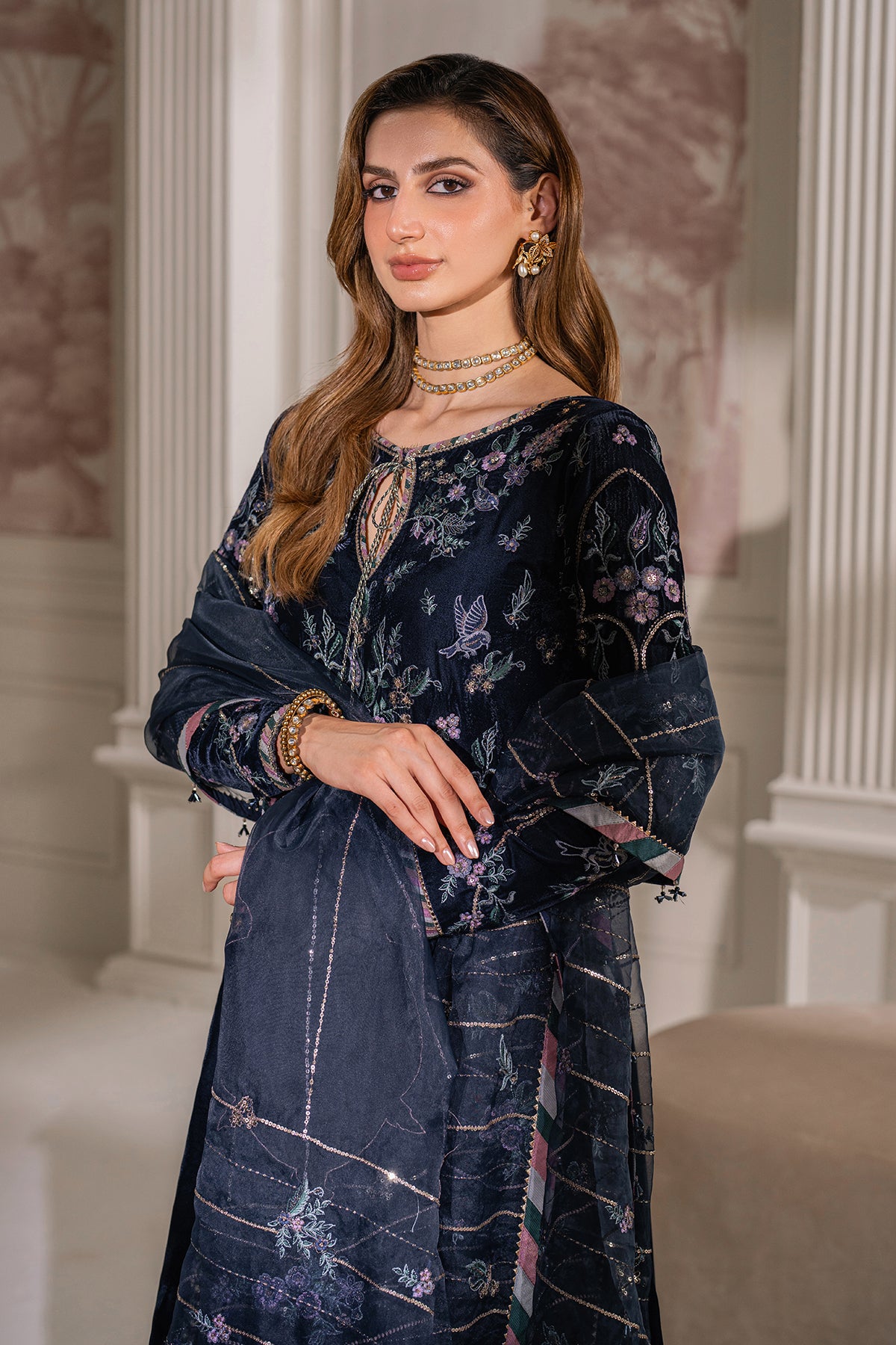 EMBROIDERED VELVET UF-751