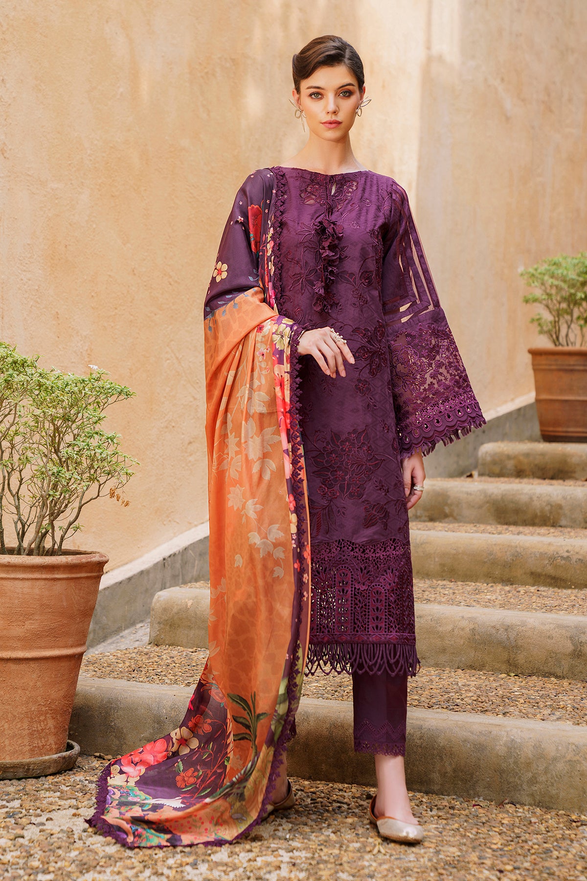 EMBROIDERED JACQUARD LAWN  SL12-D04