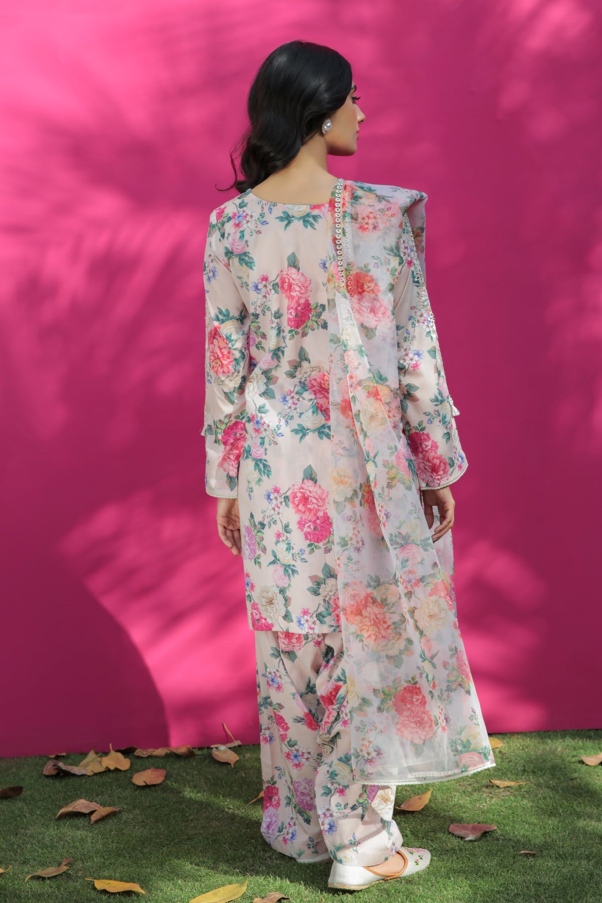 EMBROIDERED LAWN SF-191