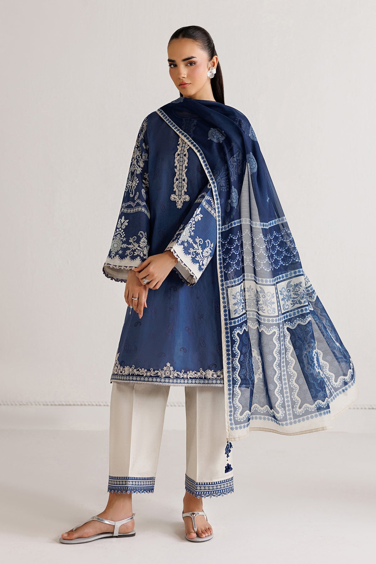 EMBROIDERED LAWN SF-4494