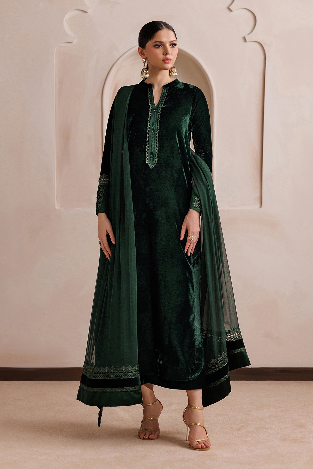 EMBROIDERED CHIFFON DUPATTA-125