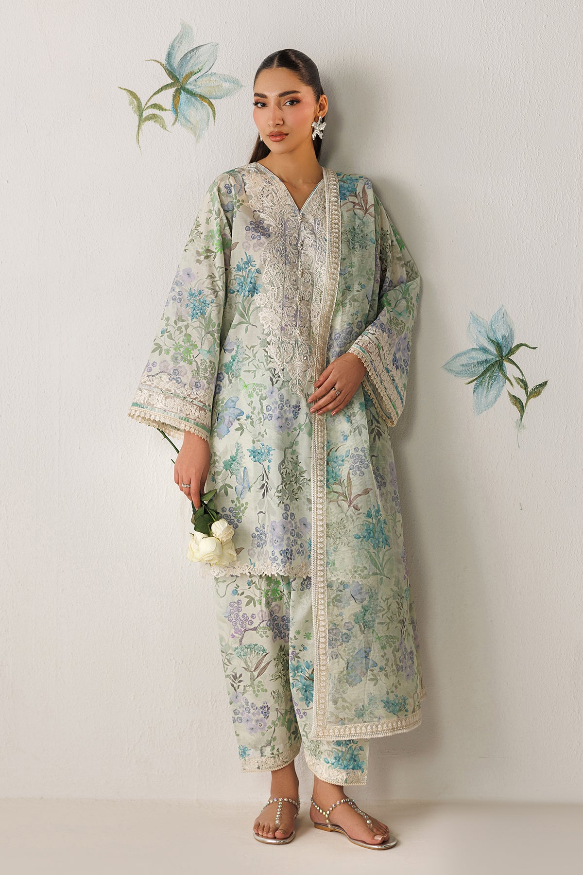 EMBROIDERED LAWN UF-4417