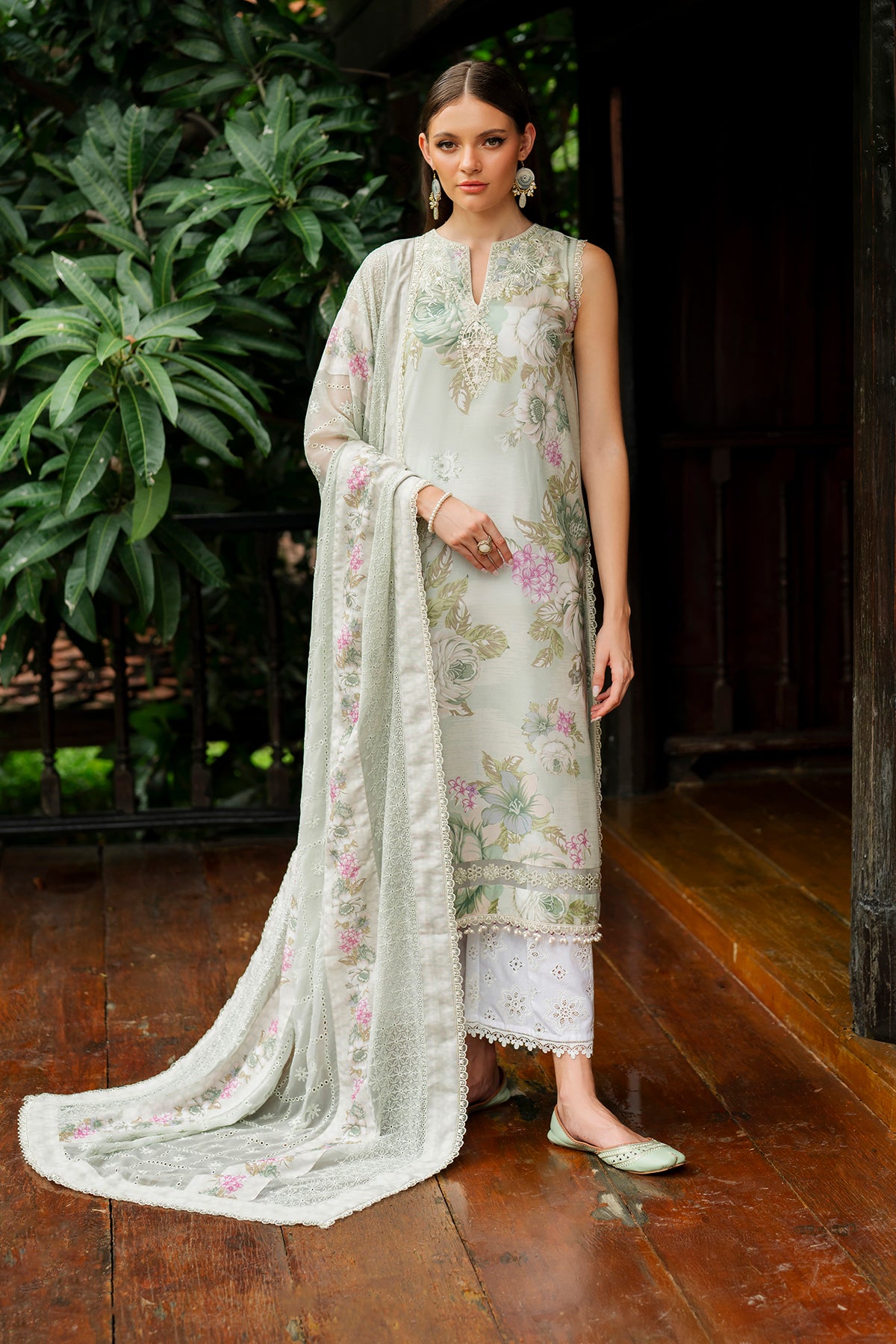 EMBROIDERED LAWN SF-4269