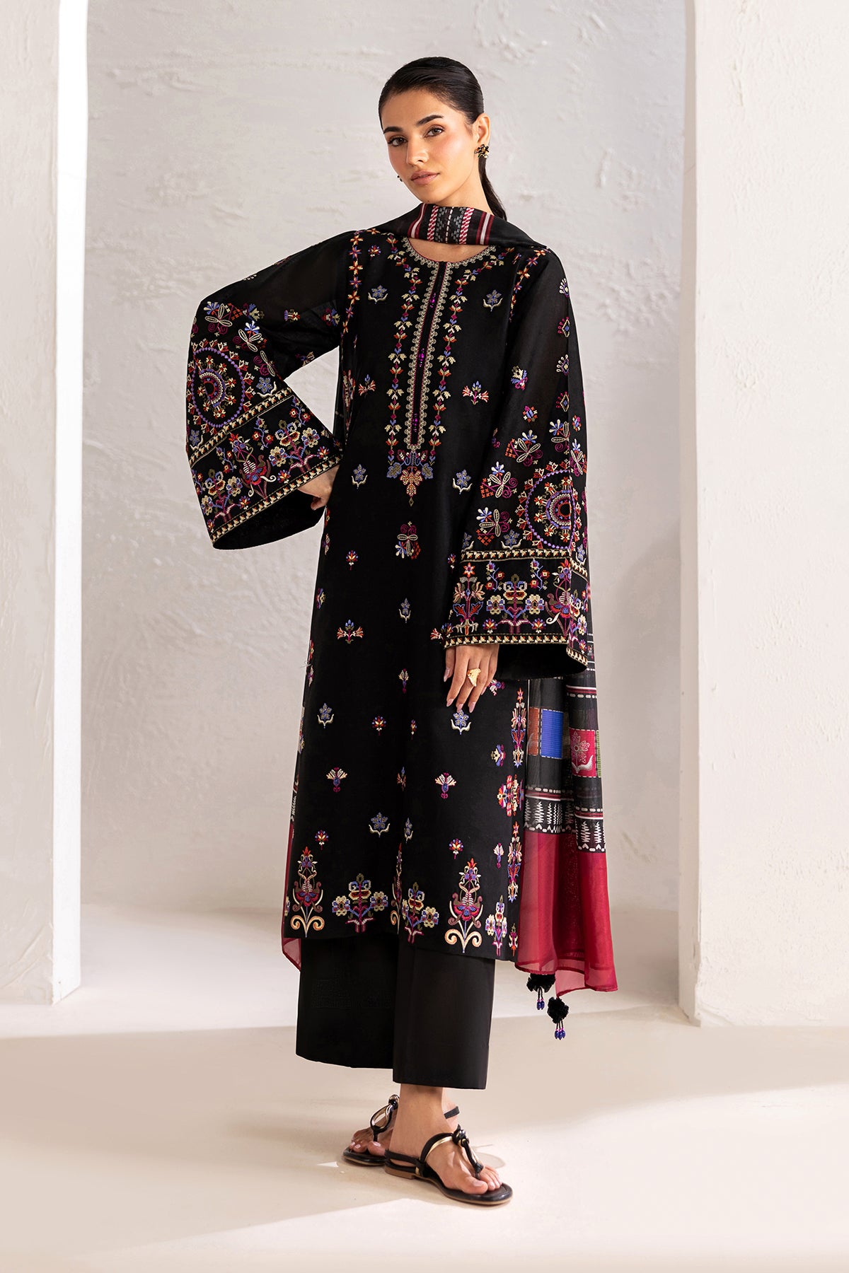 EMBROIDERED LAWN PR-1324