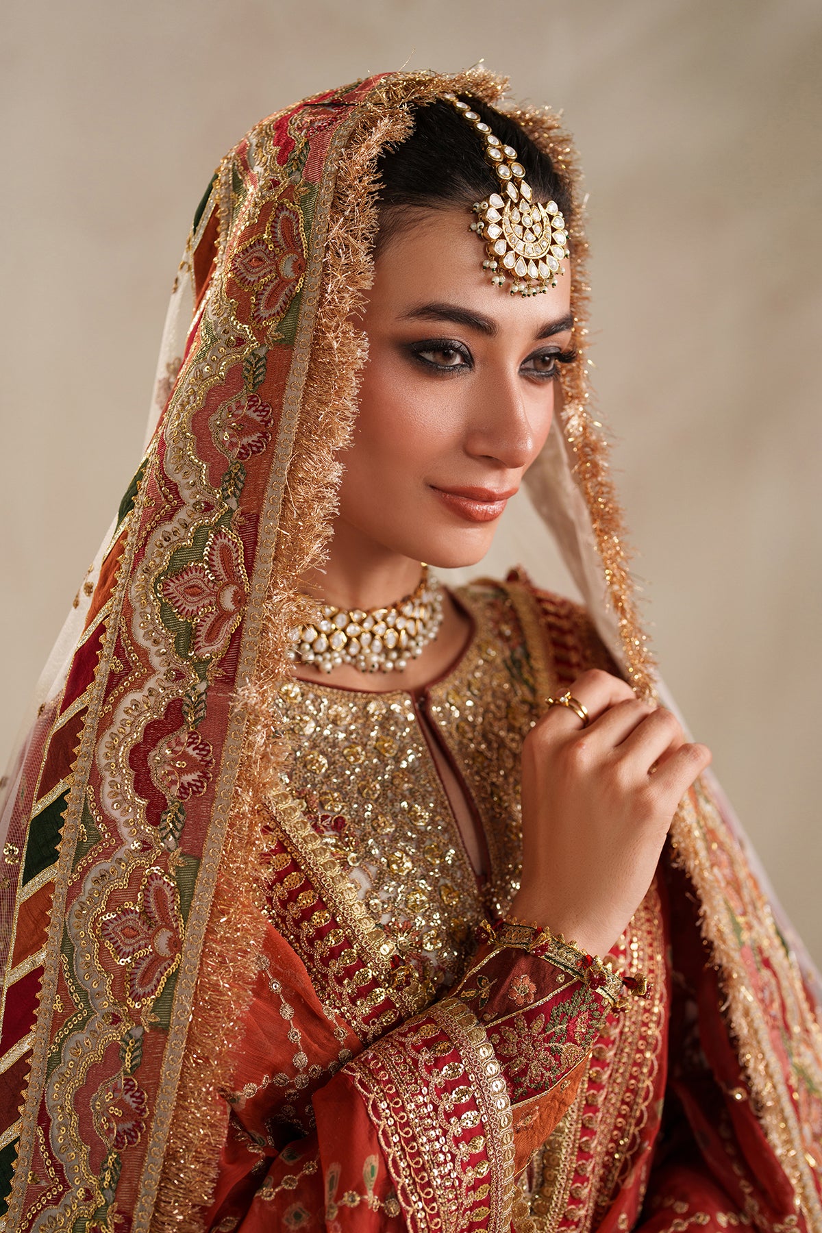 EMBROIDERED NET SF-4368