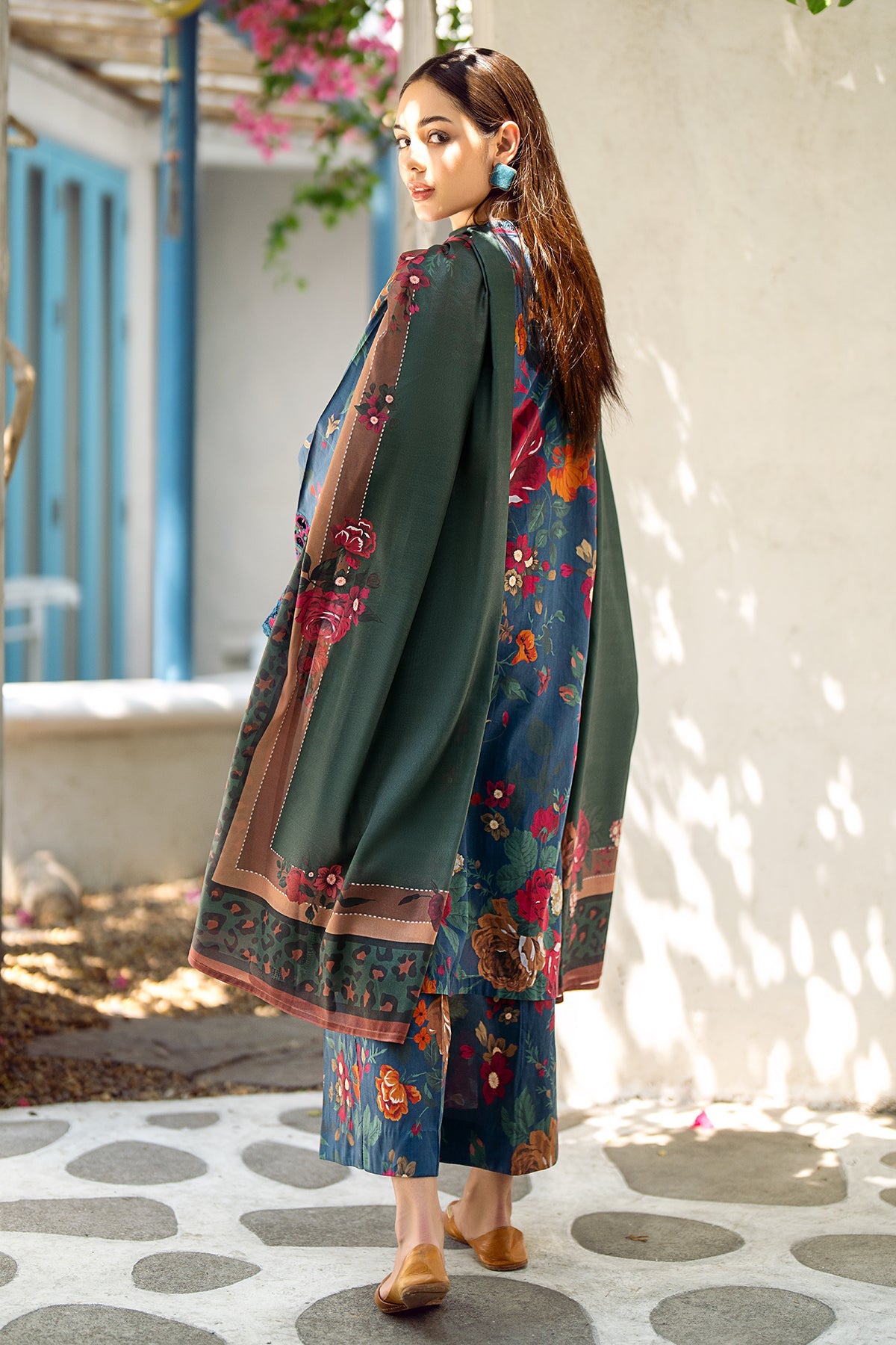 EMBROIDERED PRINTED LAWN SF-548