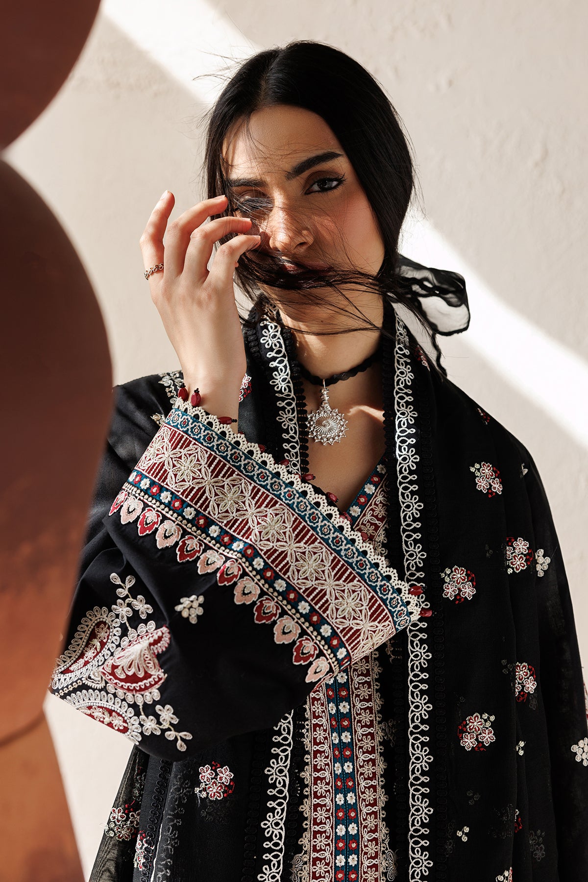 EMBROIDERED LAWN SF-4519