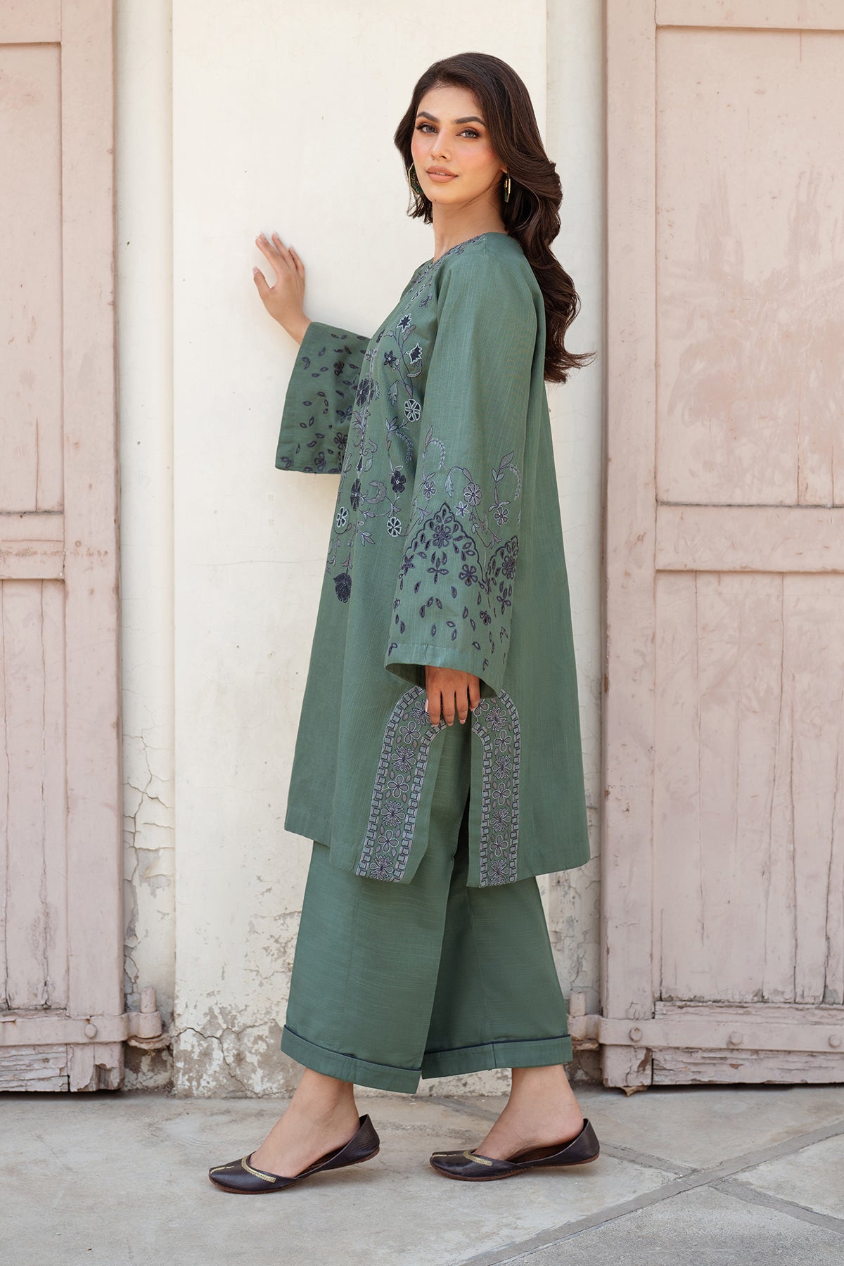 EMBROIDERED KHADDAR PR-1036