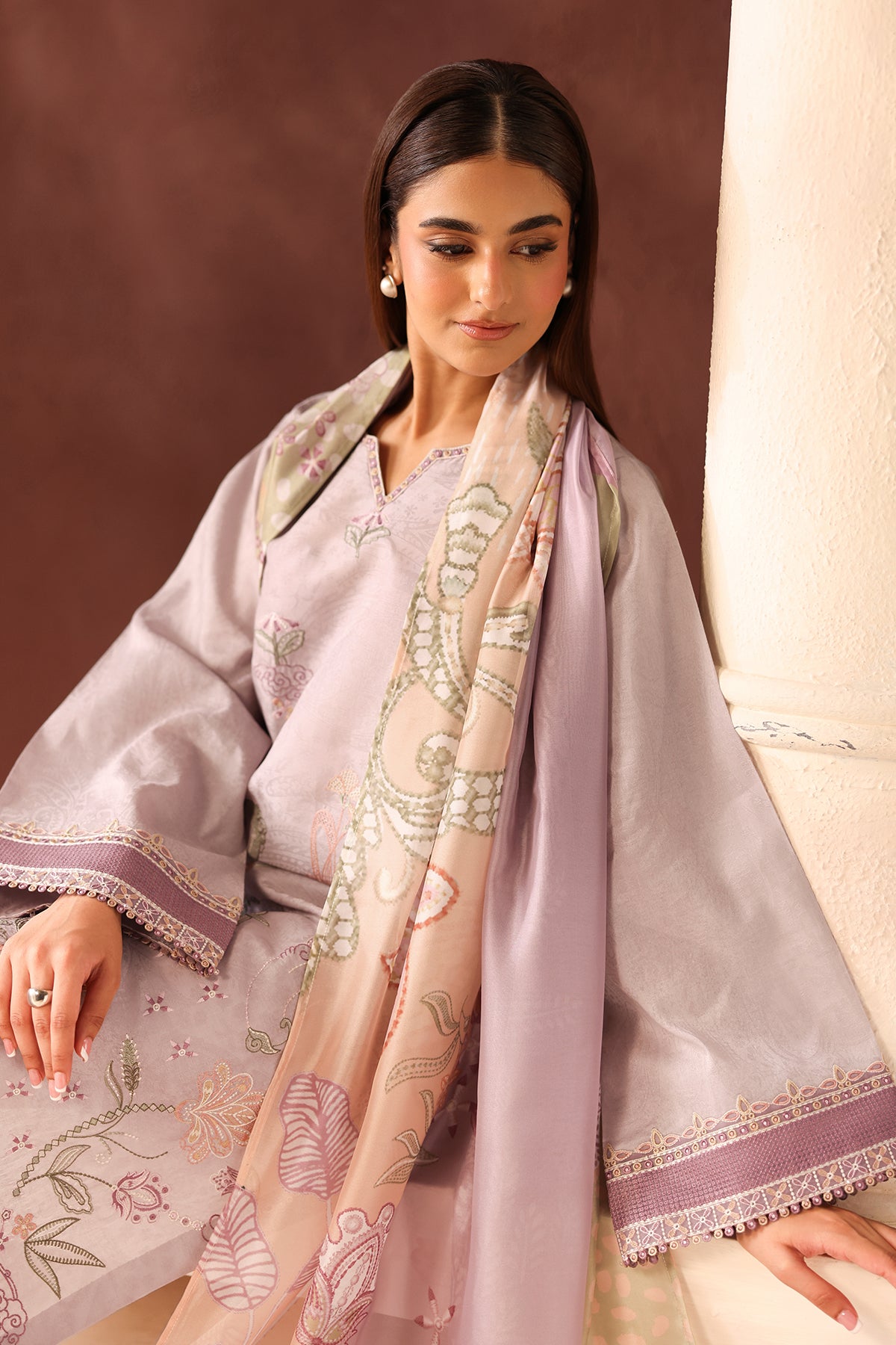 EMBROIDERED SELF JACQUARD UF-4484