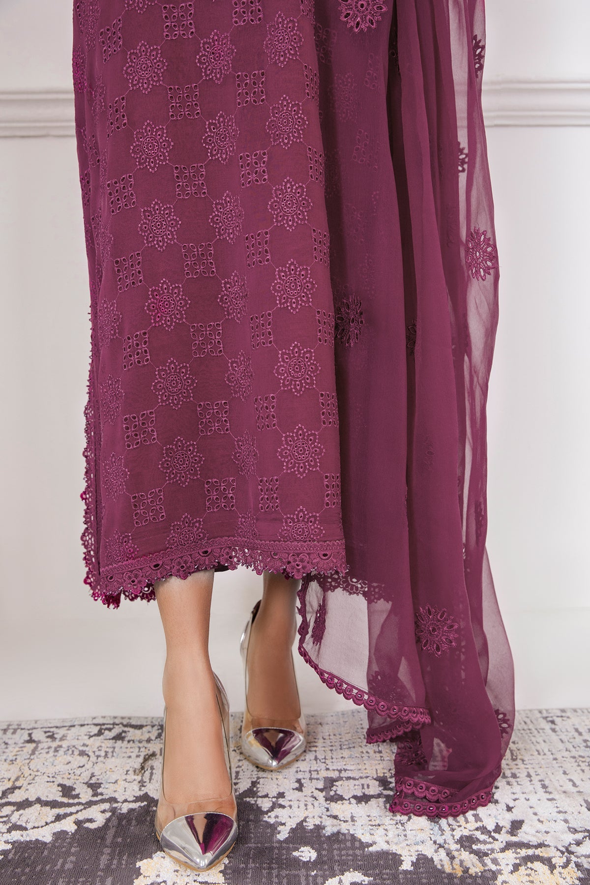 EMBROIDERED CHIFFON SF-337