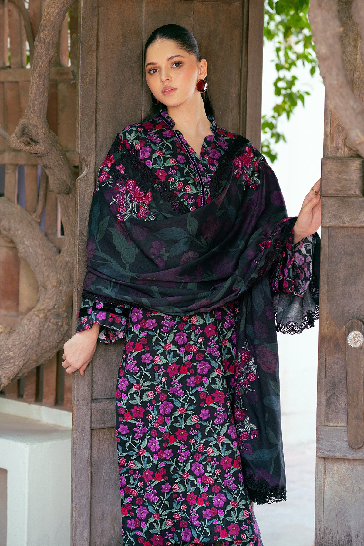 EMBROIDERED VISCOSE SF-766