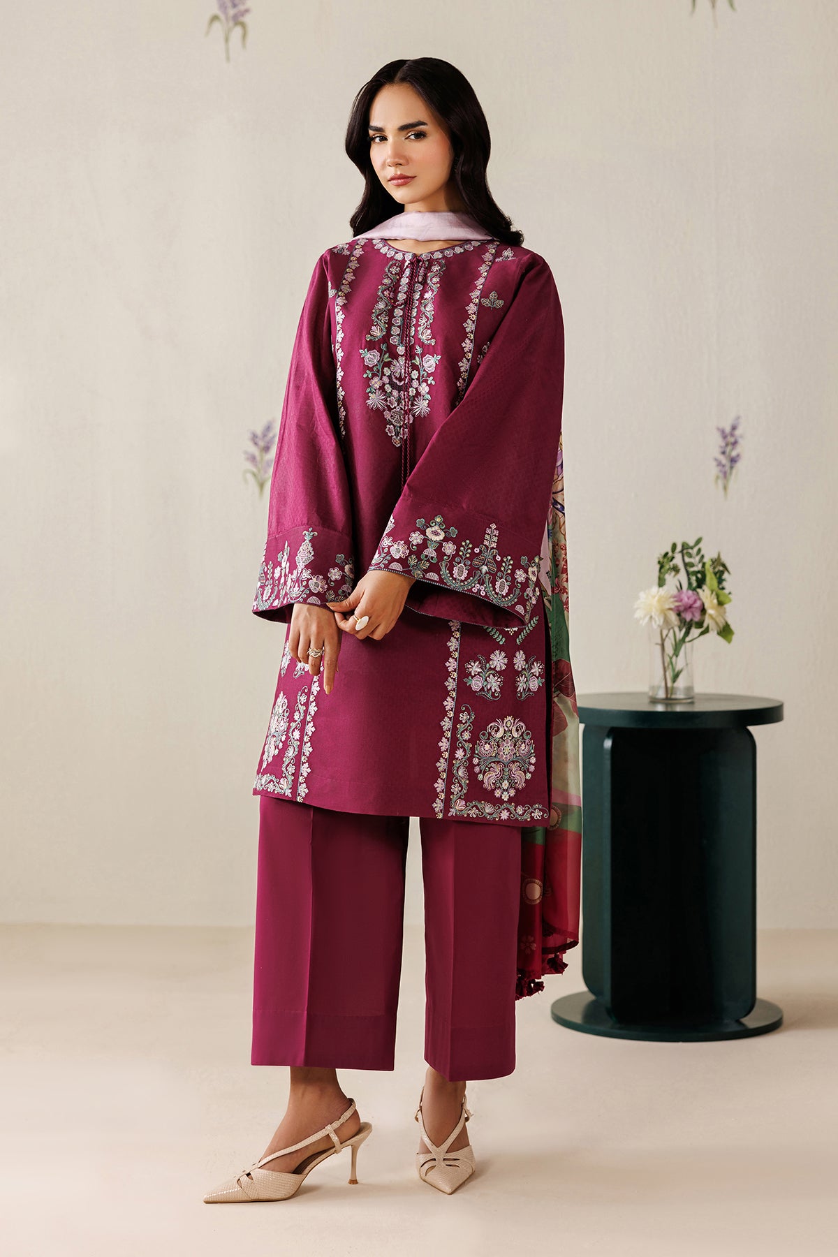 EMBROIDERED JACQUARD PR-1267