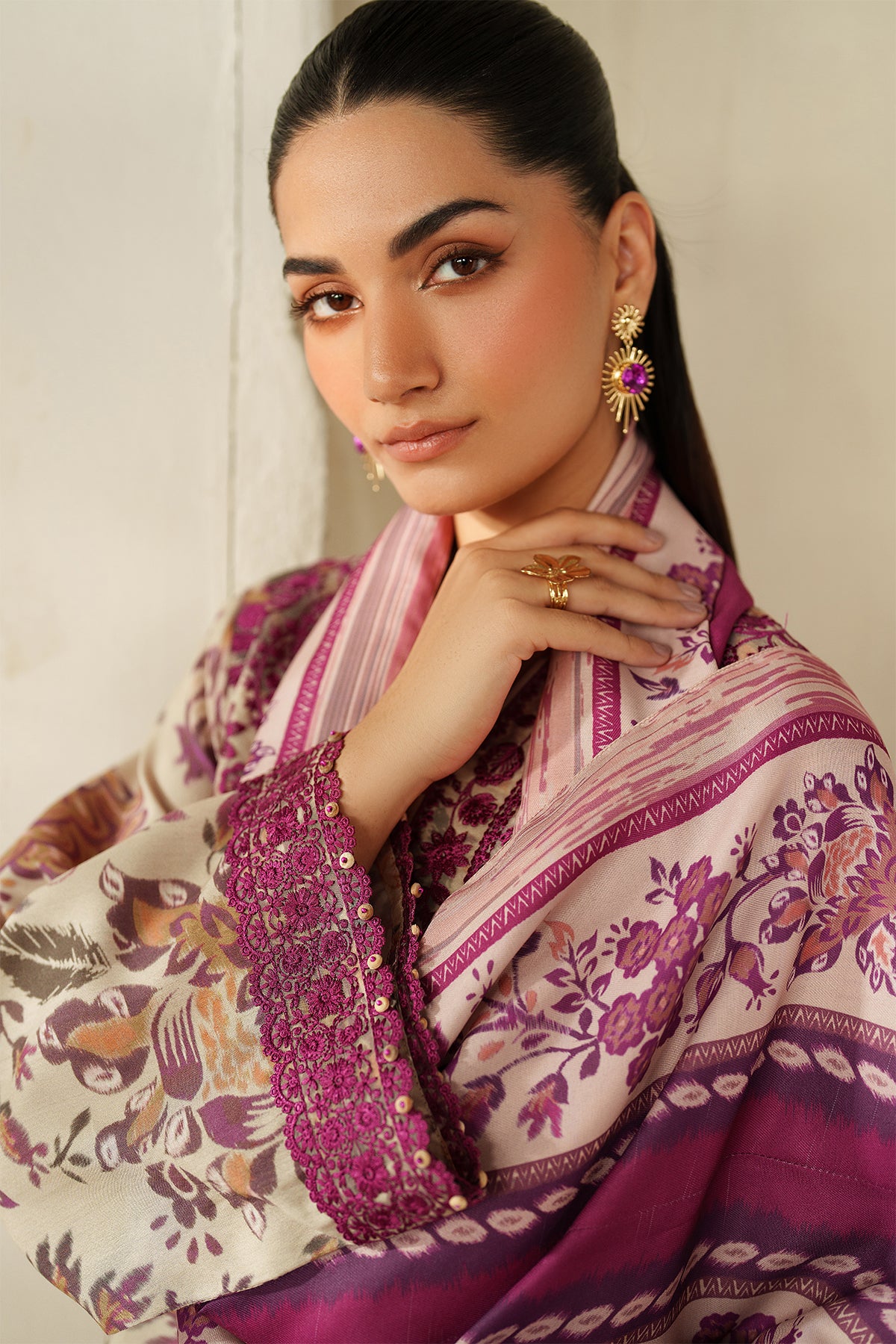 EMBROIDERED KHADDAR SF-4329