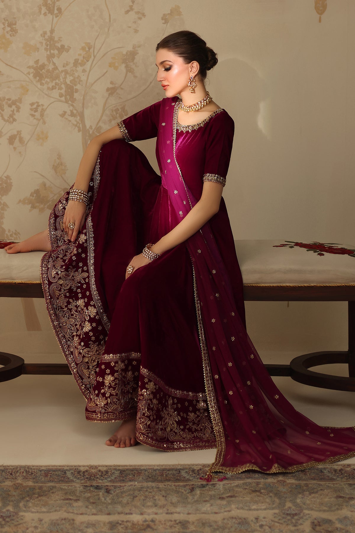 EMBROIDERED VELVET PR-1225