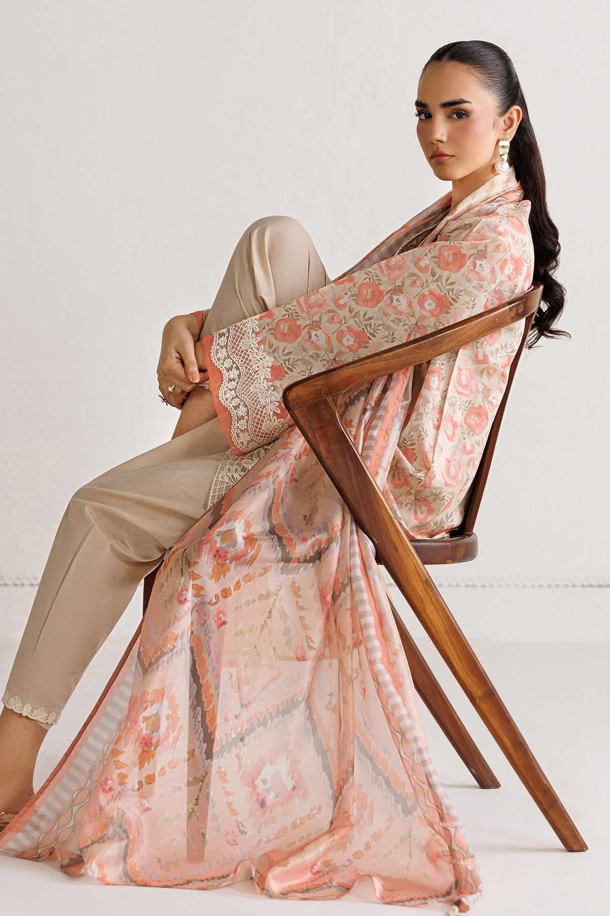 EMBROIDERED LAWN SF-4495