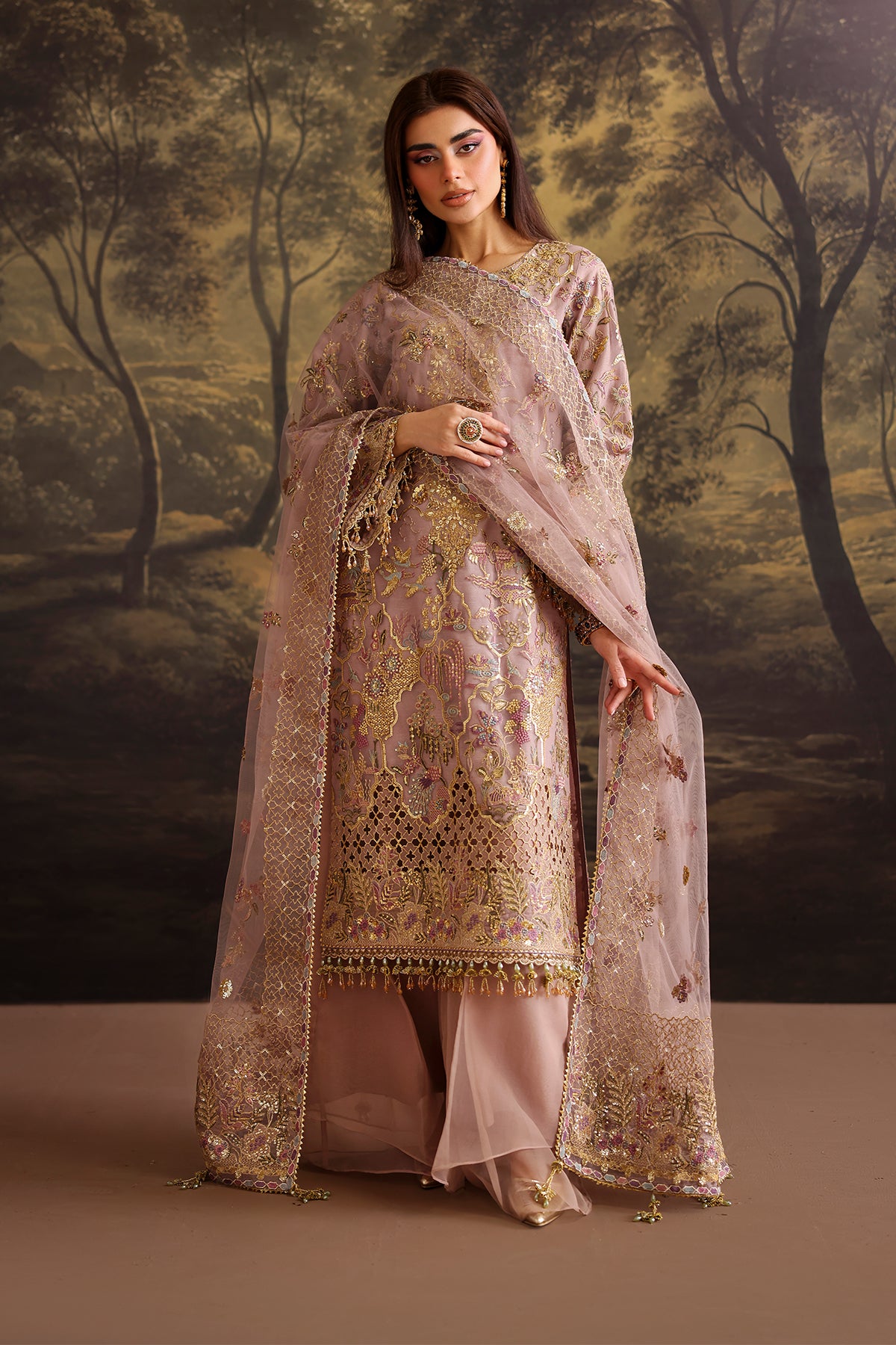 EMBROIDERED NET SF-4378