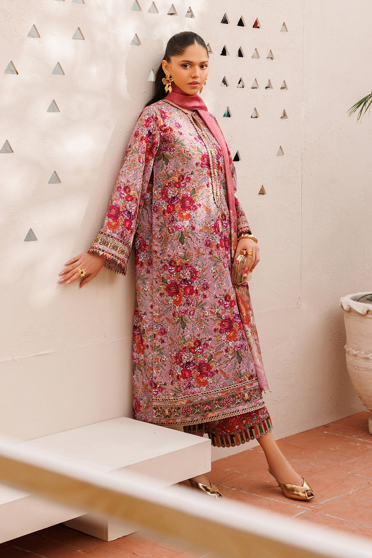 EMBROIDERED LAWN SF-4398
