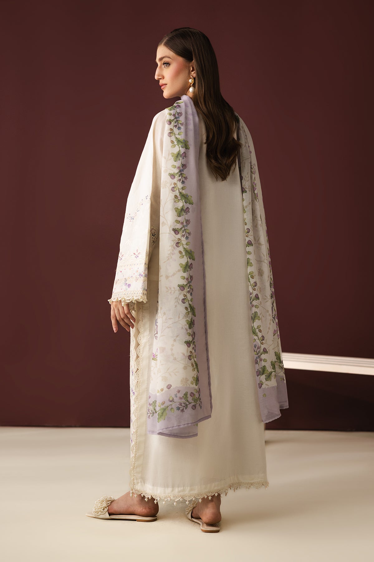 EMBROIDERED JACQUARD LAWN UF-4433