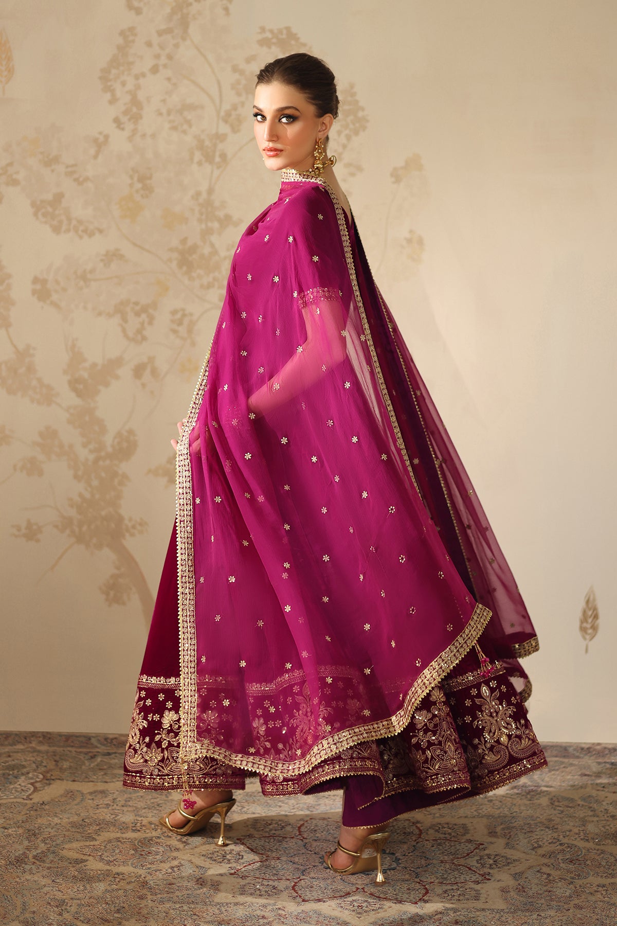 EMBROIDERED VELVET PR-1225