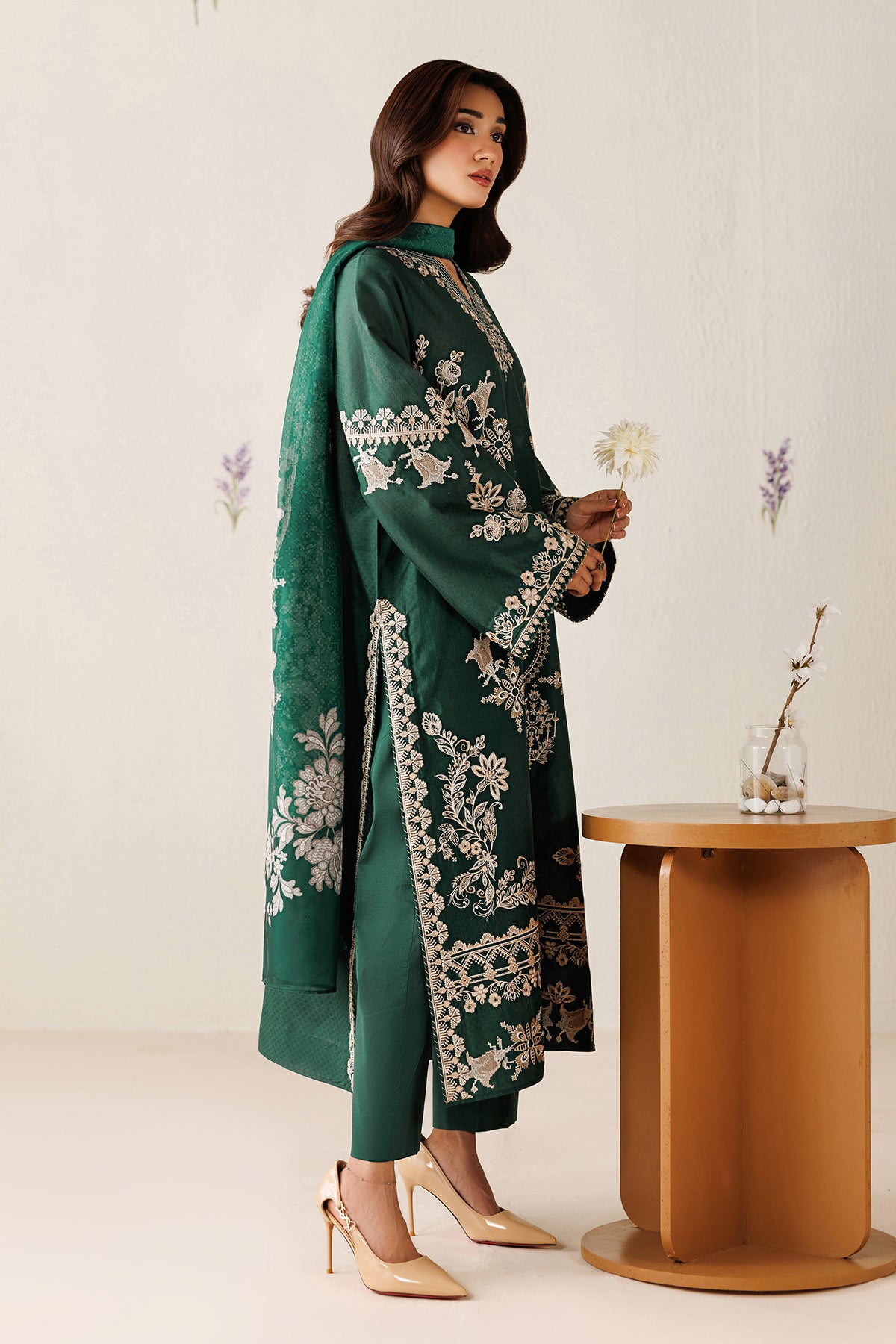 EMBROIDERED JACQUARD PR-1268